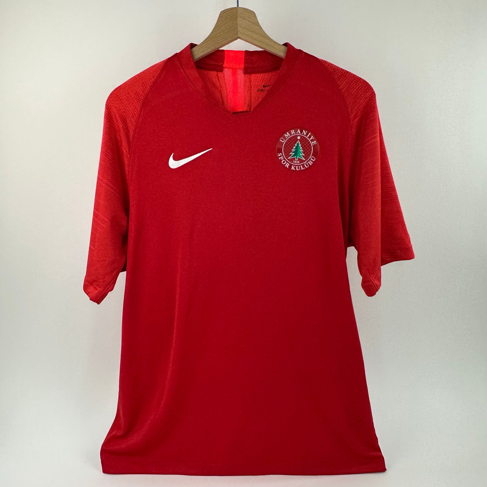 #12 Akabueze Ümraniyespor 2020-21 Home (M)