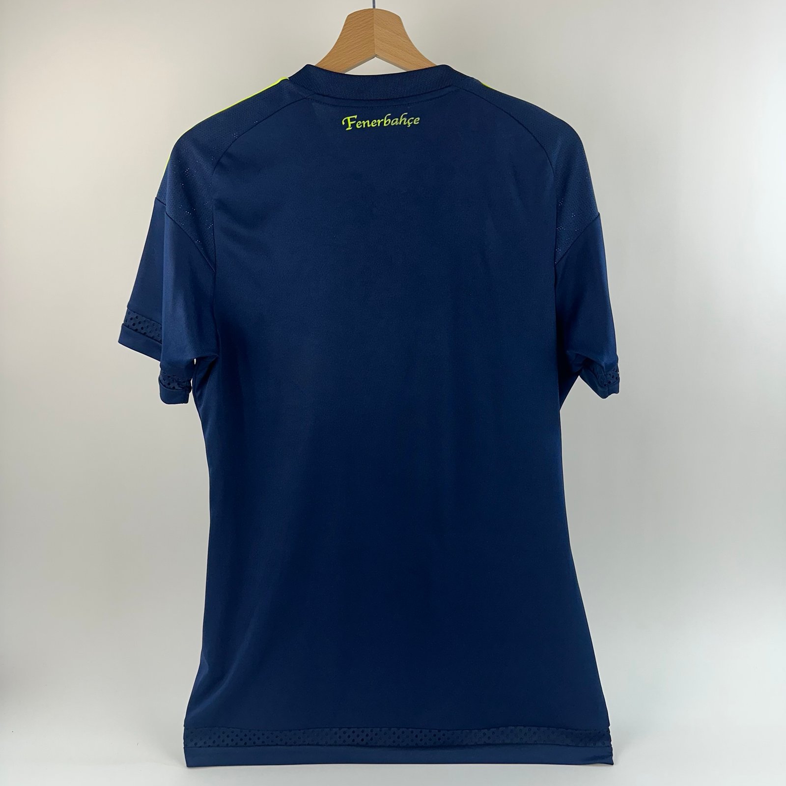 Fenerbahçe 2015-16 Third (S)