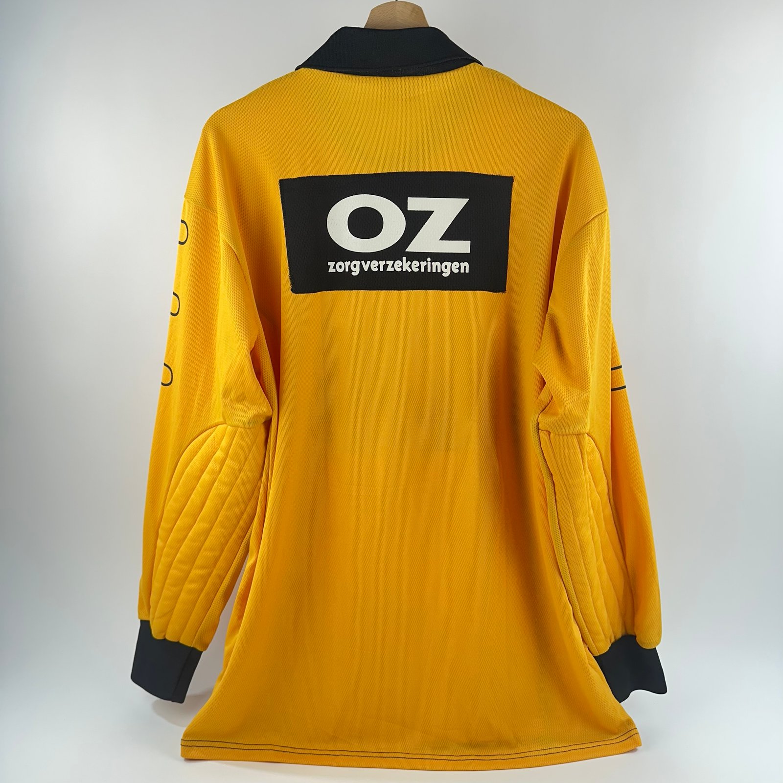 NAC Breda 2000-01 Home (M)