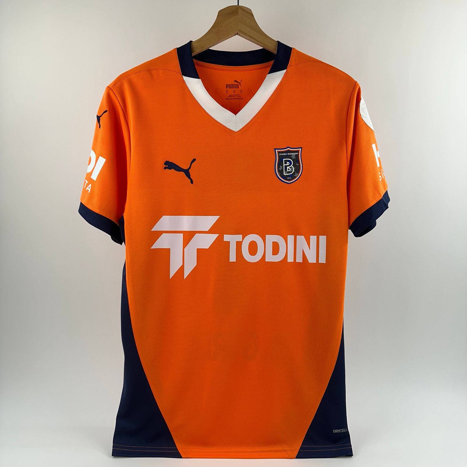 #7 S. Gürler Başakşehir 2024-25 Home (S)