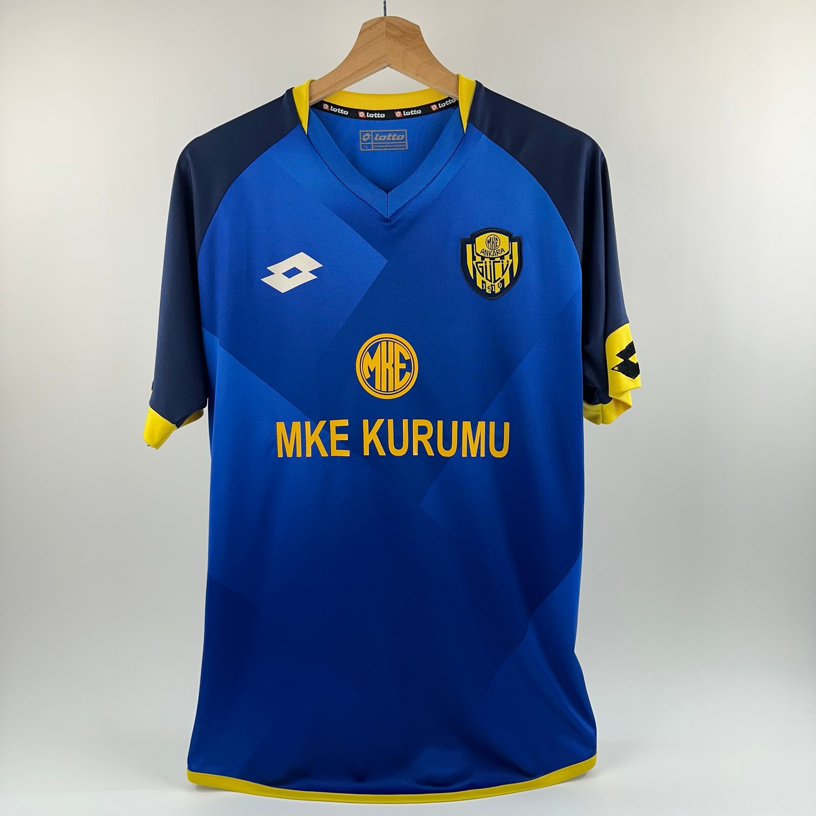 #4 Ferhat Ankaragücü 2016-17 Away (L)