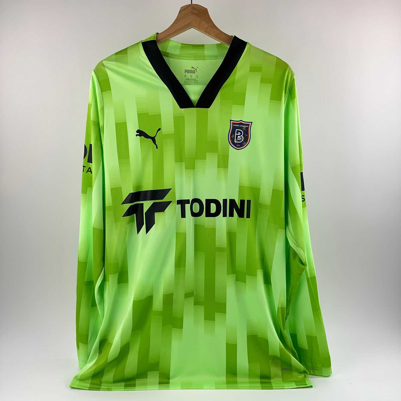 #16 Muhammed Başakşehir 2024-25 GK (XL)