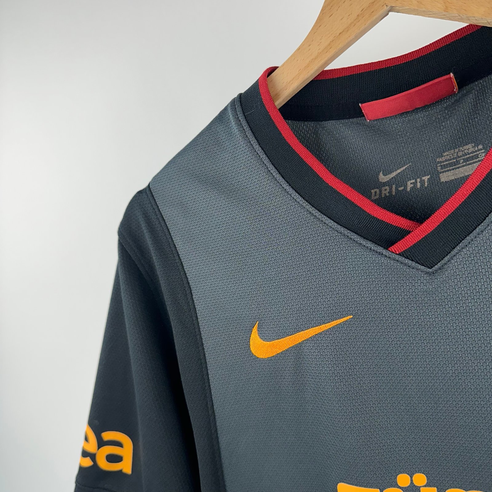 Galatasaray 2013-14 Away (S)
