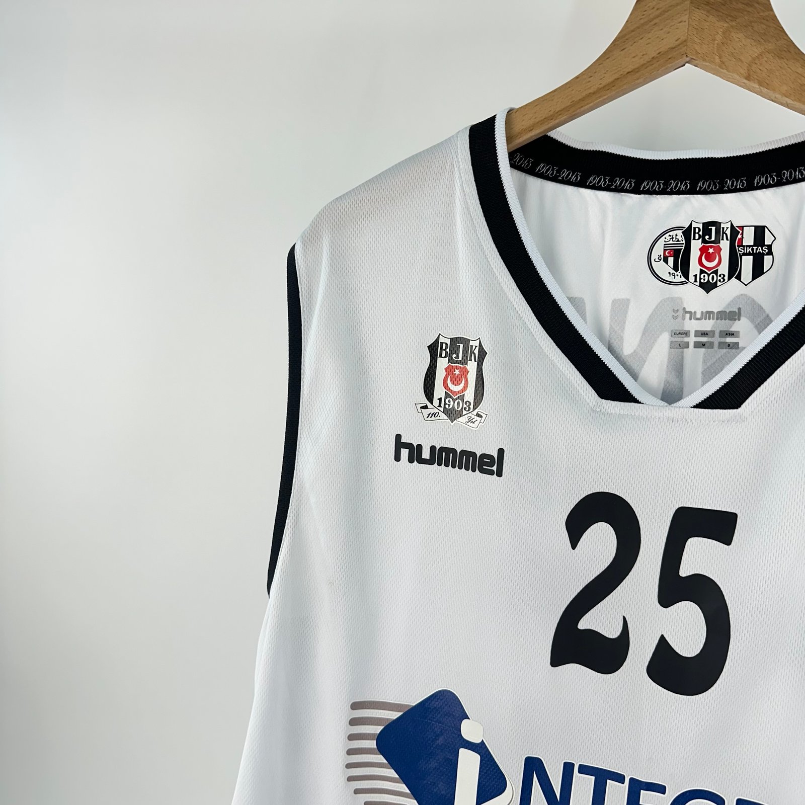 #25 Şanlı Beşiktaş 2016-17 (L)