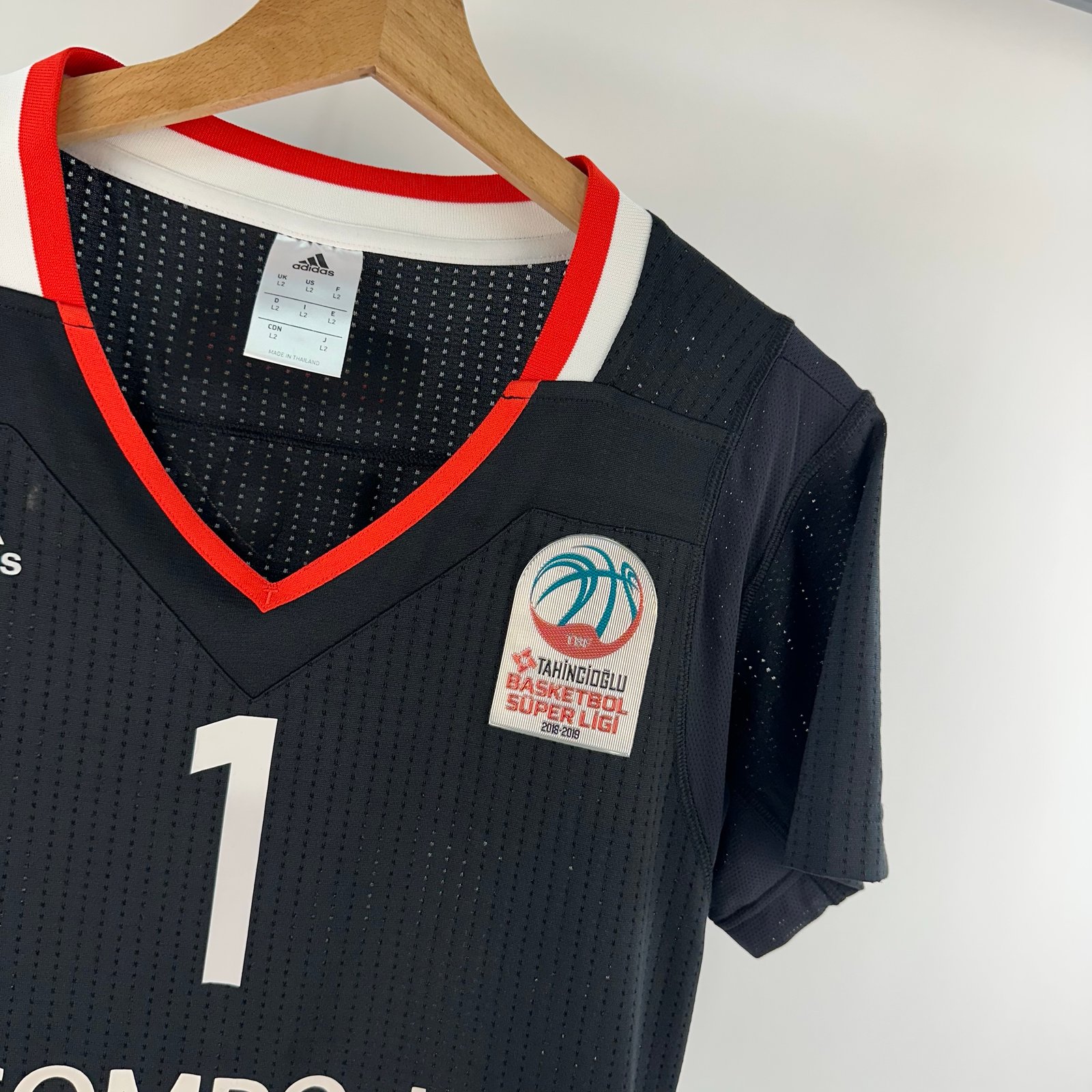 #1 Pressey Beşiktaş 2018-19 (L)
