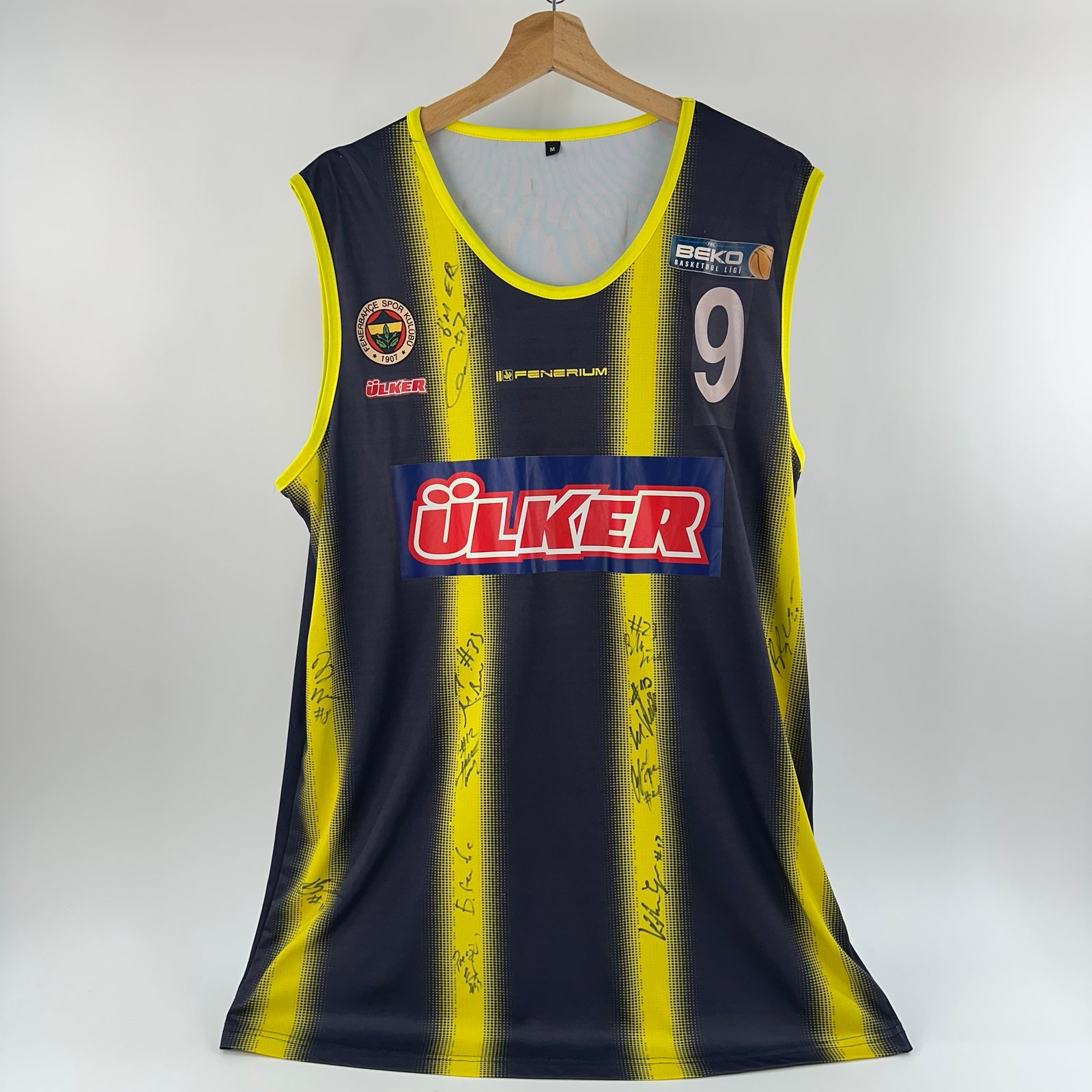 #9 Barış Fenerbahçe 2012-13 (M) *Takım İmzalı