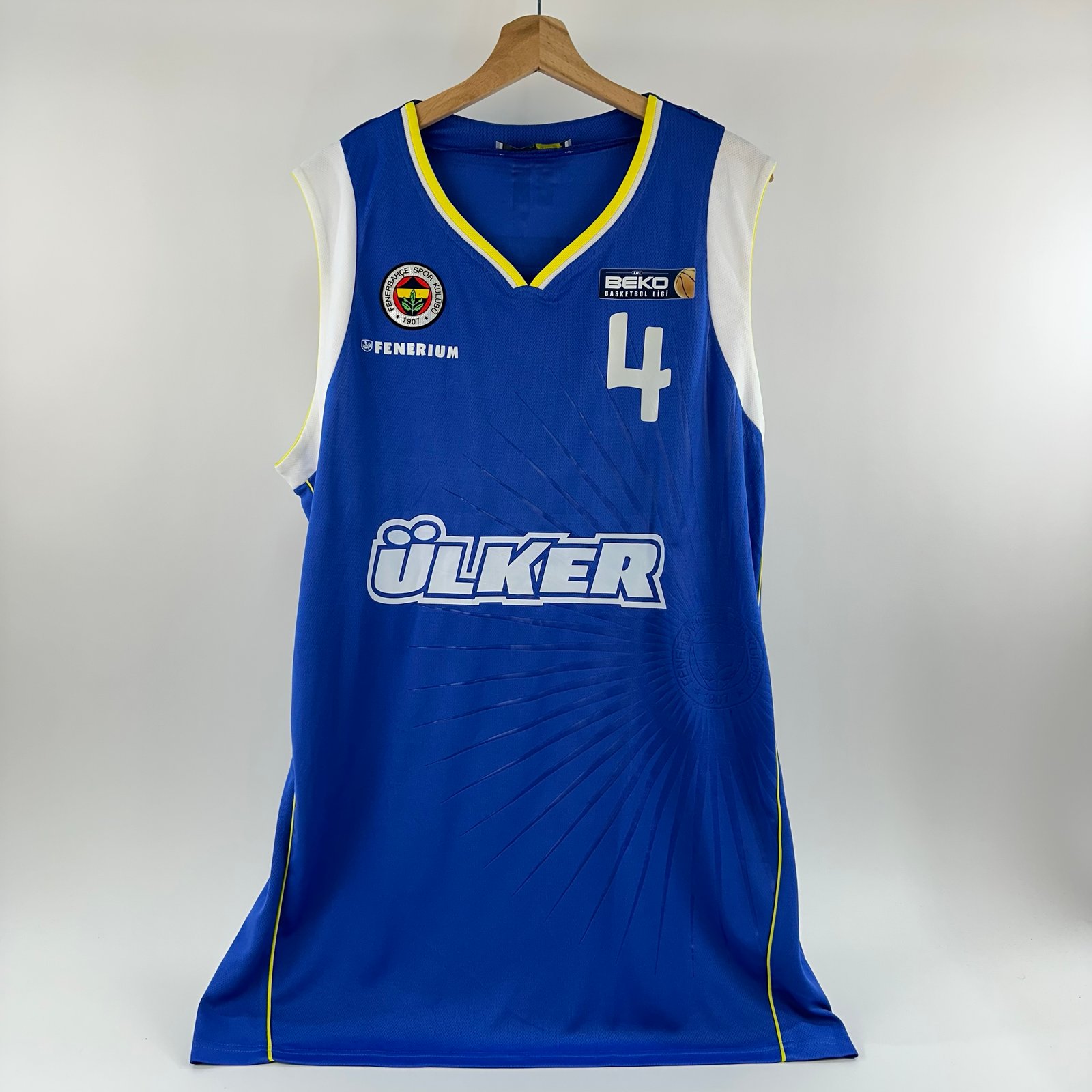 #4 Fenerbahçe 2010-11 (M)
