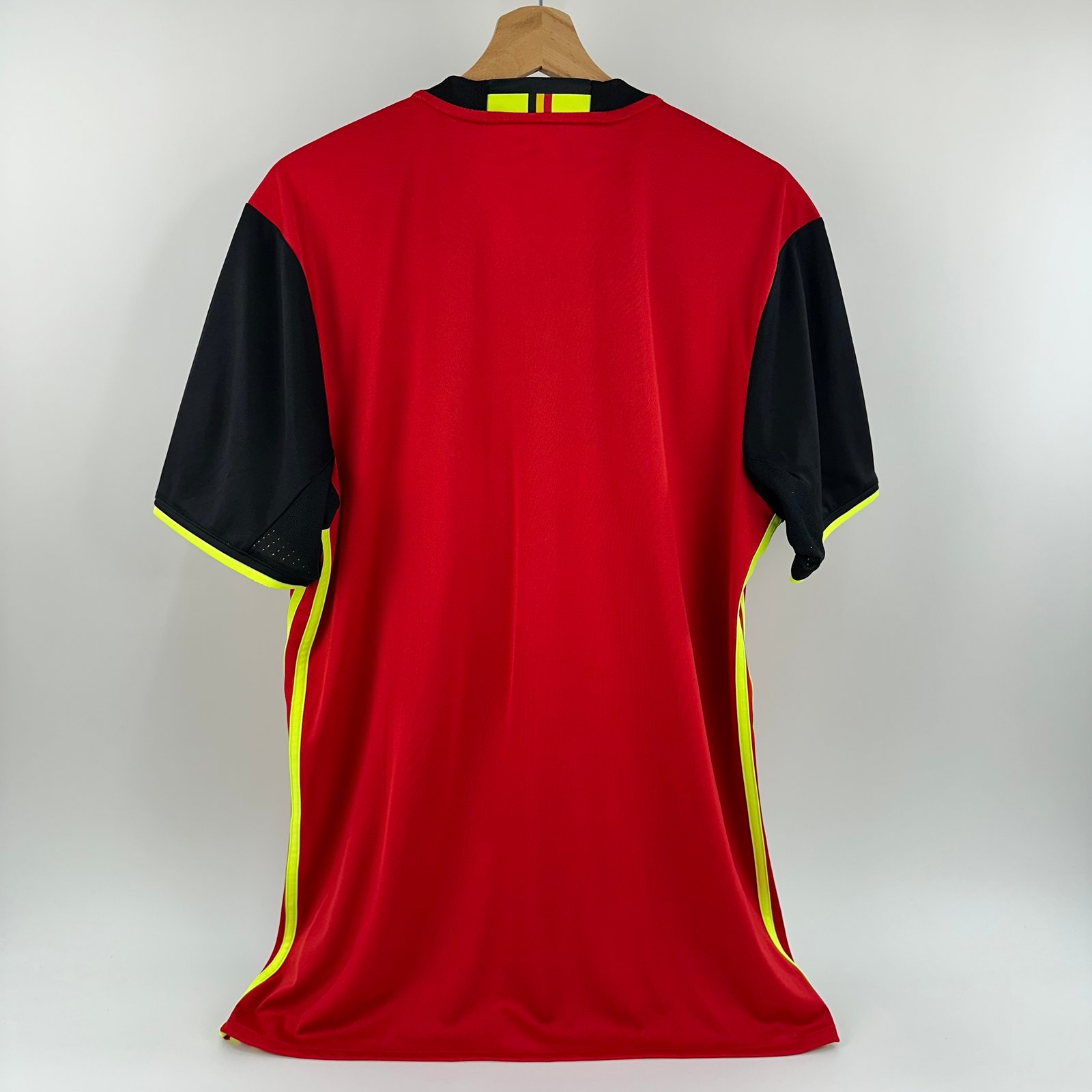 Belçika 2015-16 Home (L)
