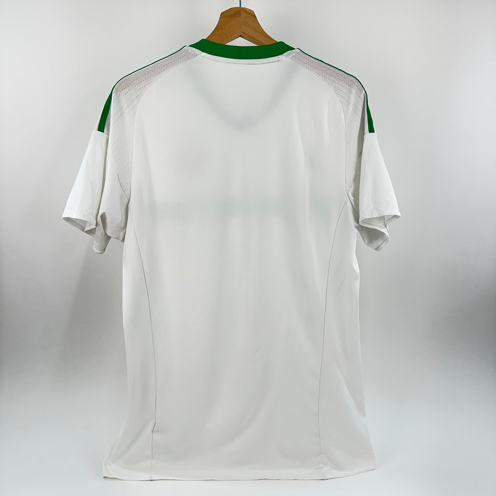 Kuzey İrlanda 2016 Away (M)