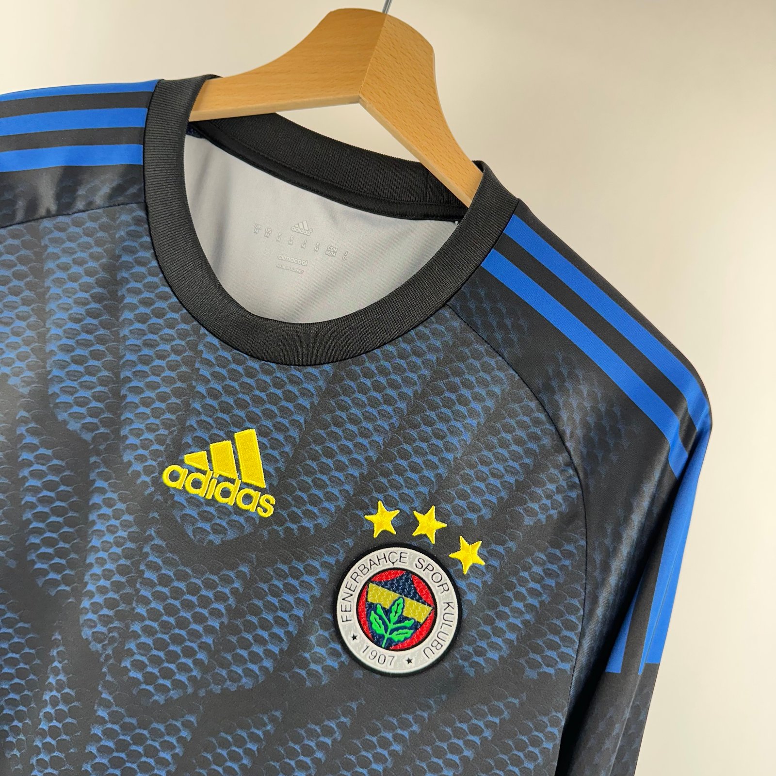 #1 Fenerbahçe 2015-16 GK (M)