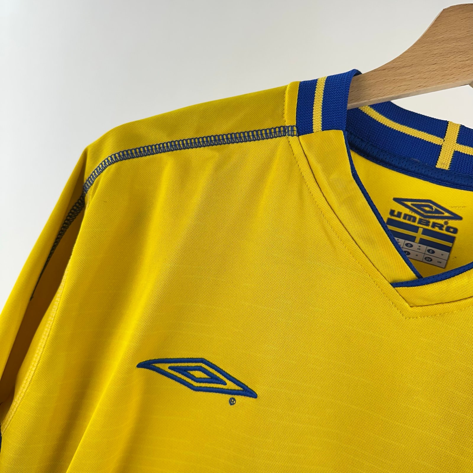 İsveç 2004 Home (M)