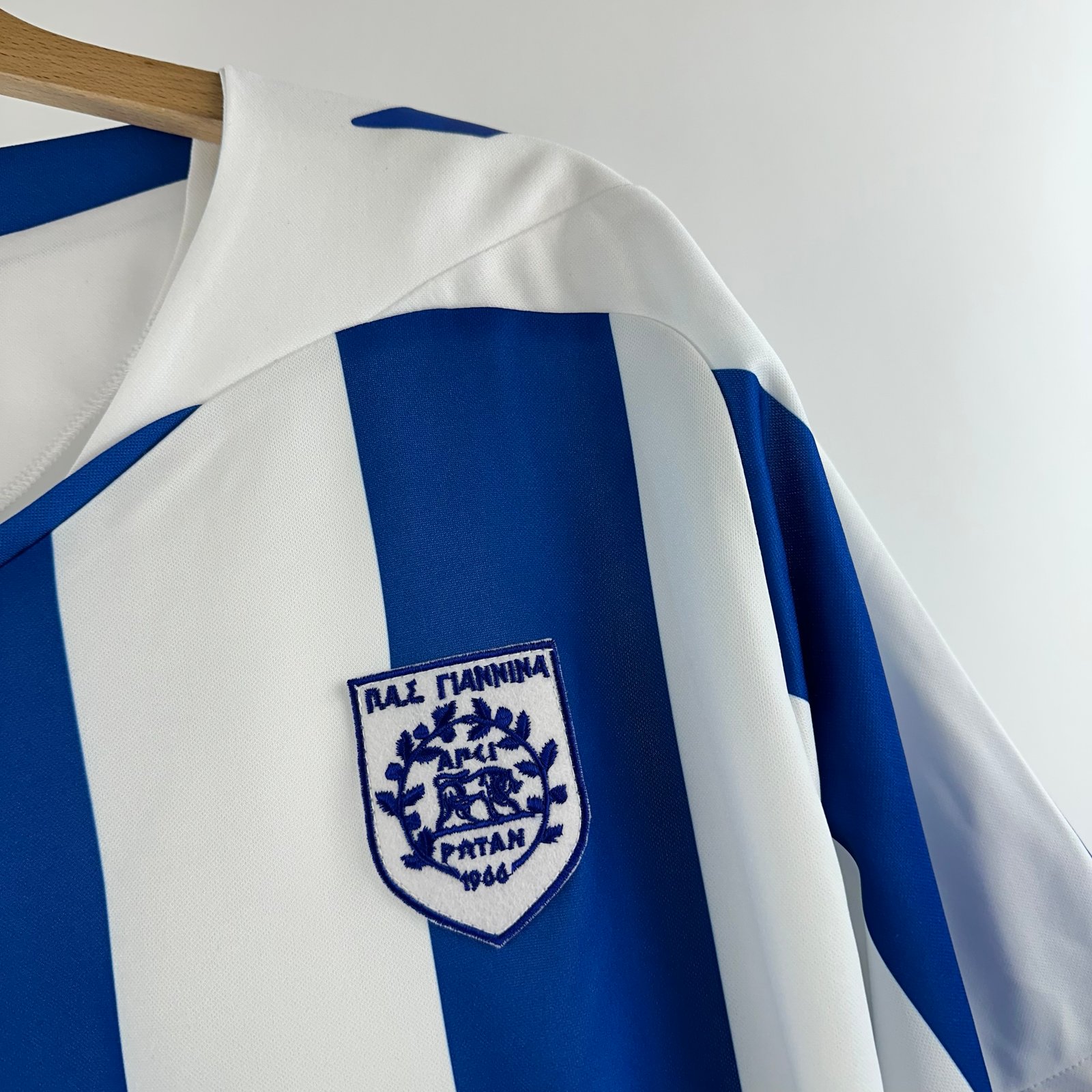 Pas Giannina 2009-10 Away (L)