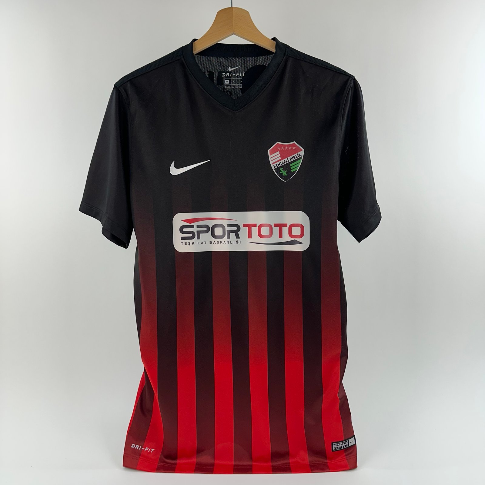 #21 Faruk Kocaeli Birlik 2016-17 Home (M)
