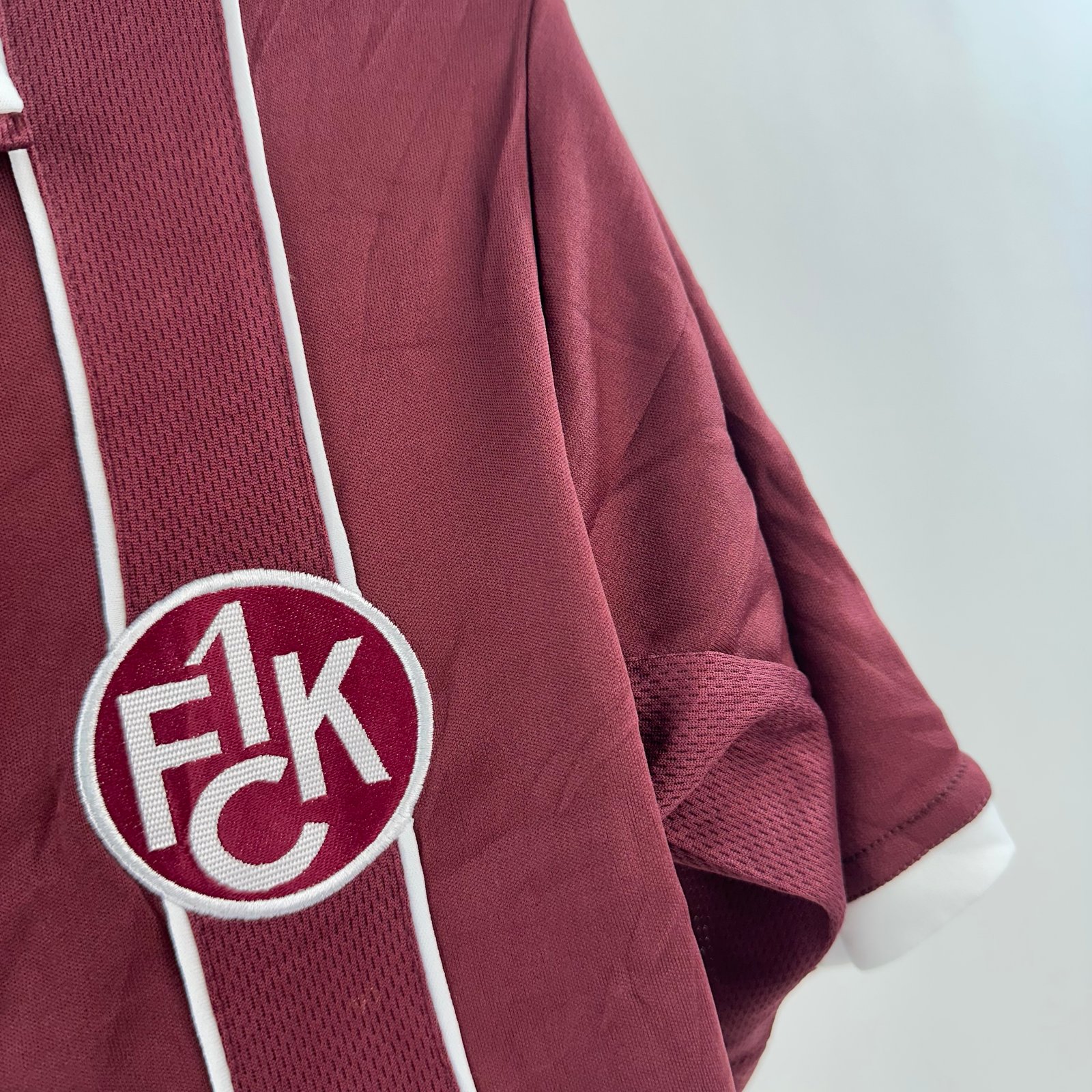 Kaiserslautern 2011-12 Home (S)