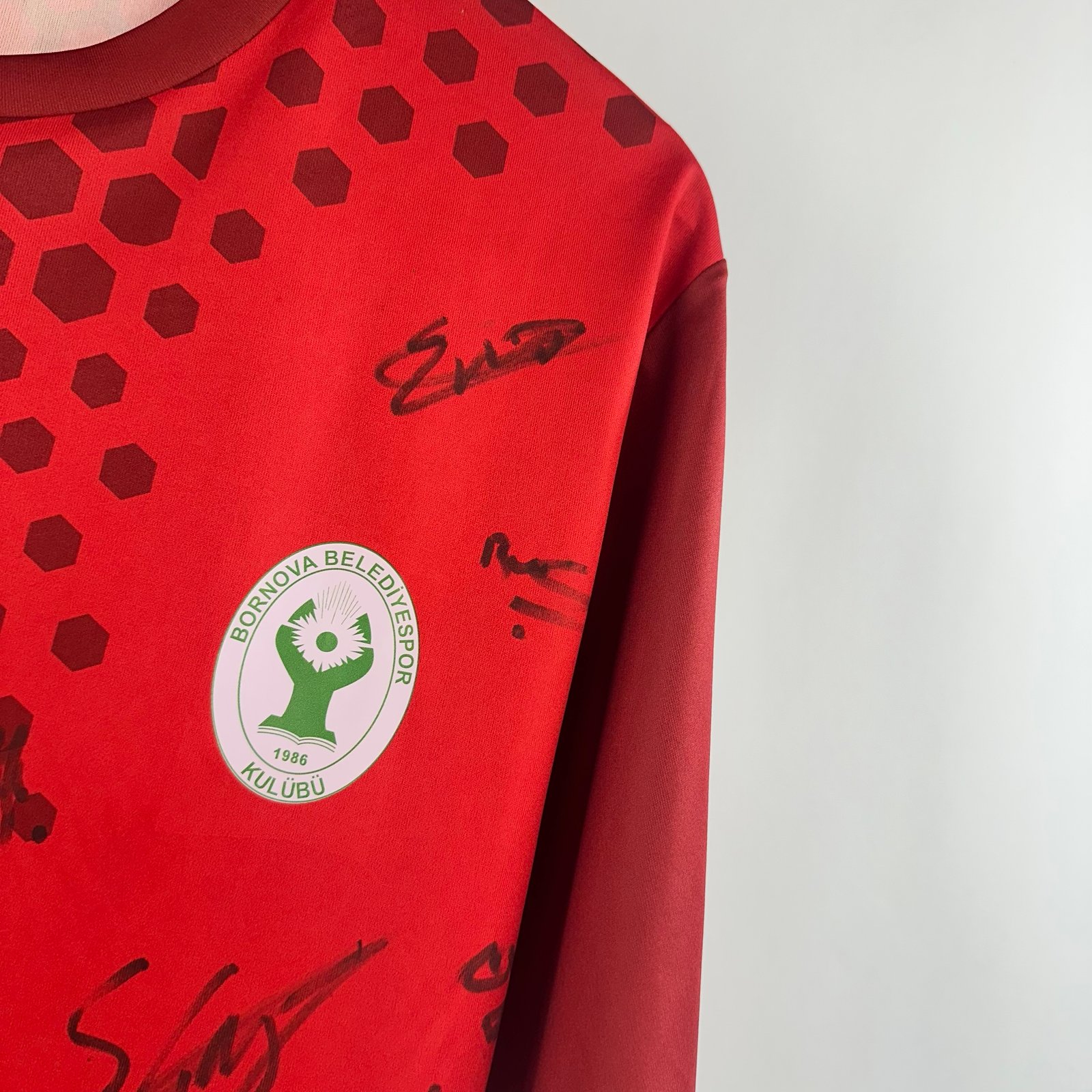 Bornova Belediyespor 2018-19 Away (L) *Takım İmzalı