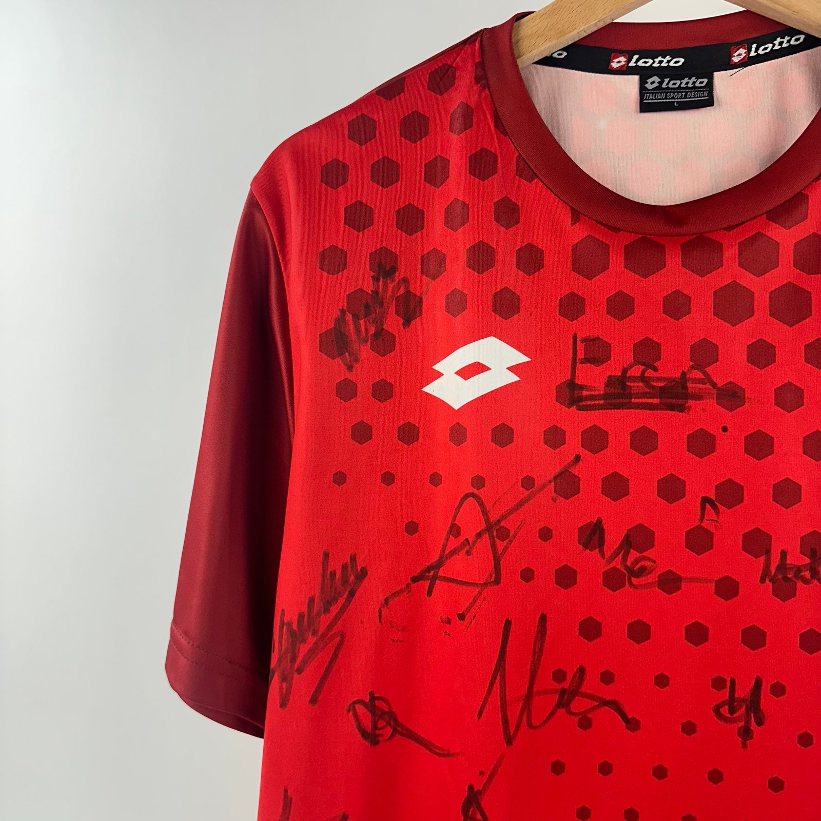 Bornova Belediyespor 2018-19 Away (L) *Takım İmzalı