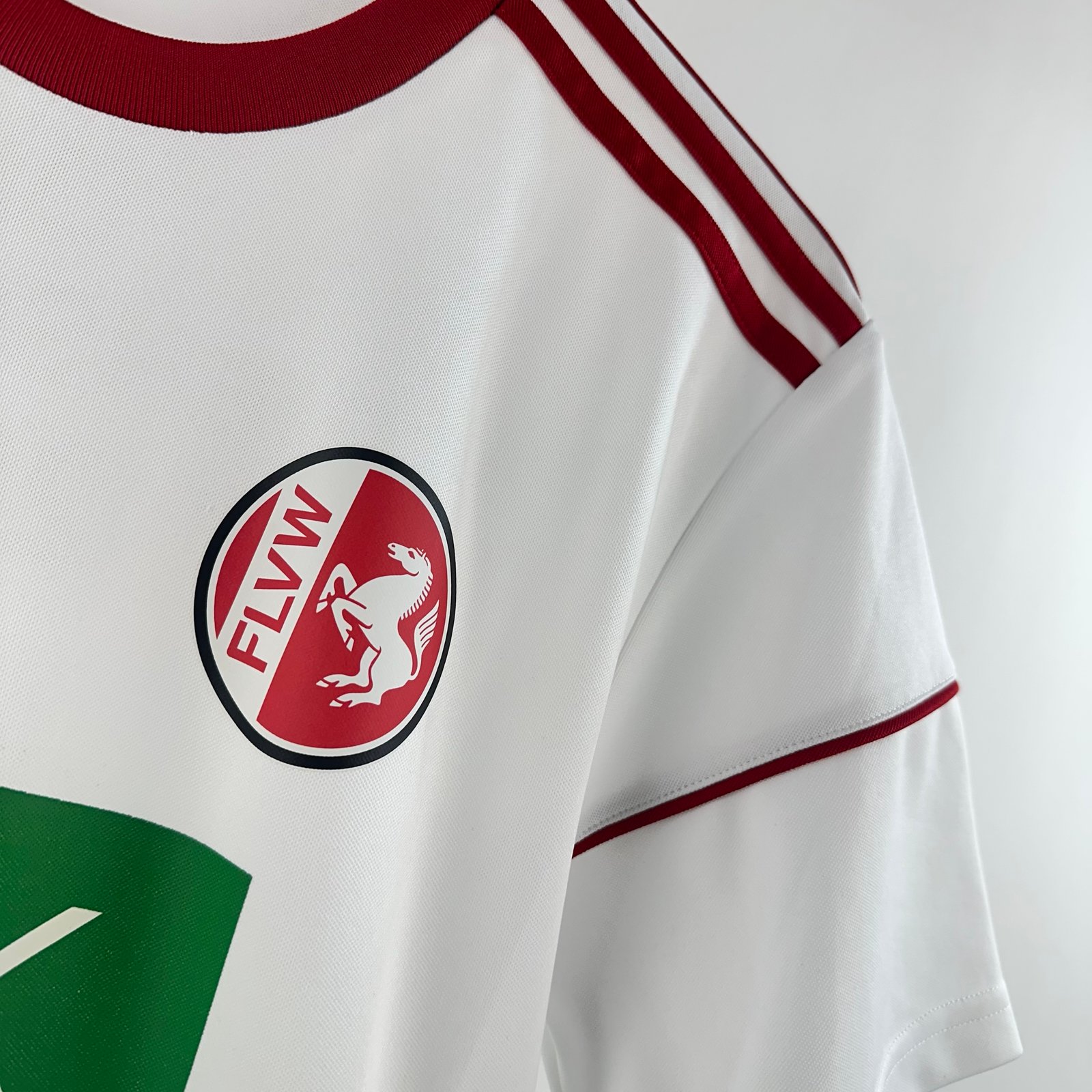 FLVW 2018-19 Home (S)
