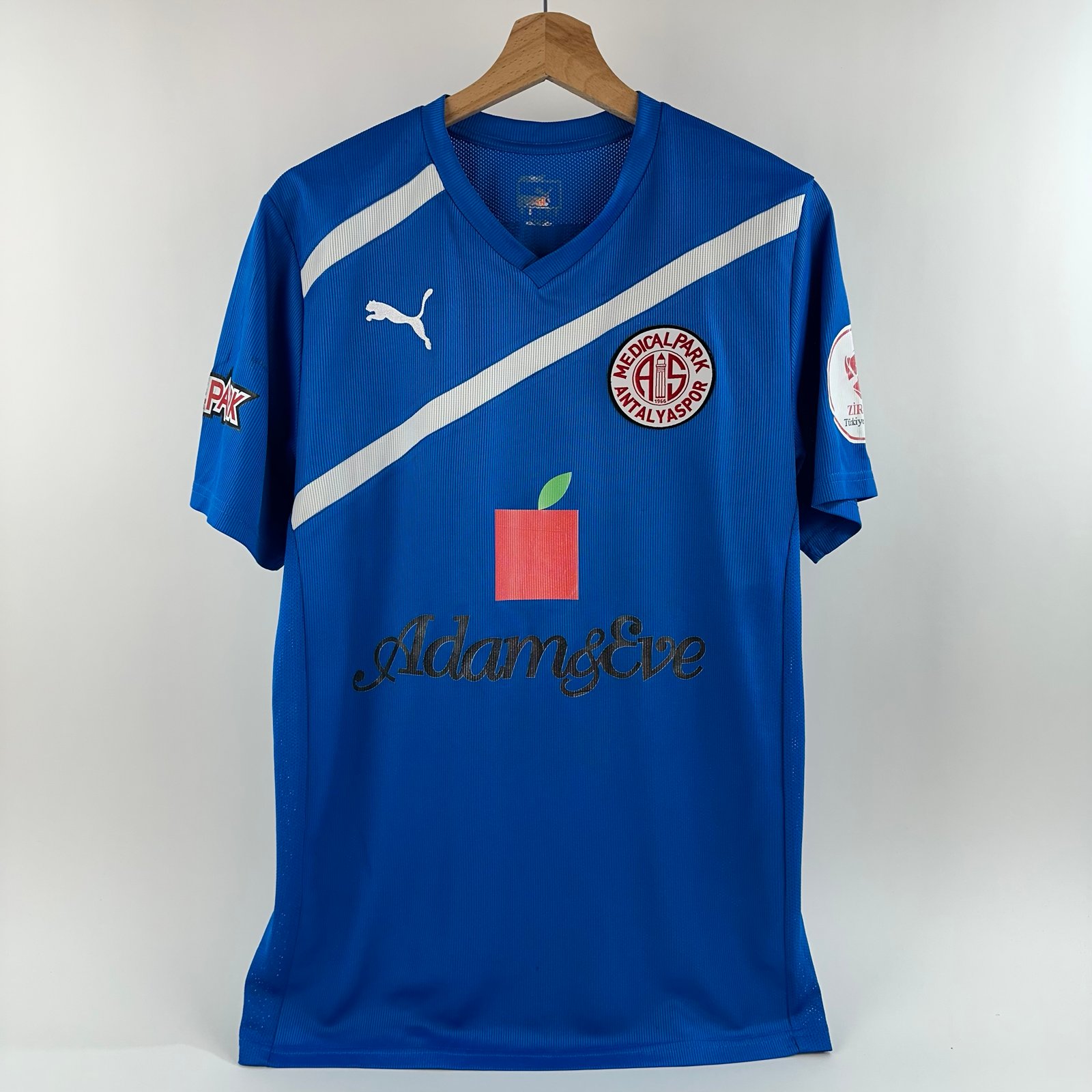#21 A. Tandoğan Antalyaspor 2011-12 Third (L)