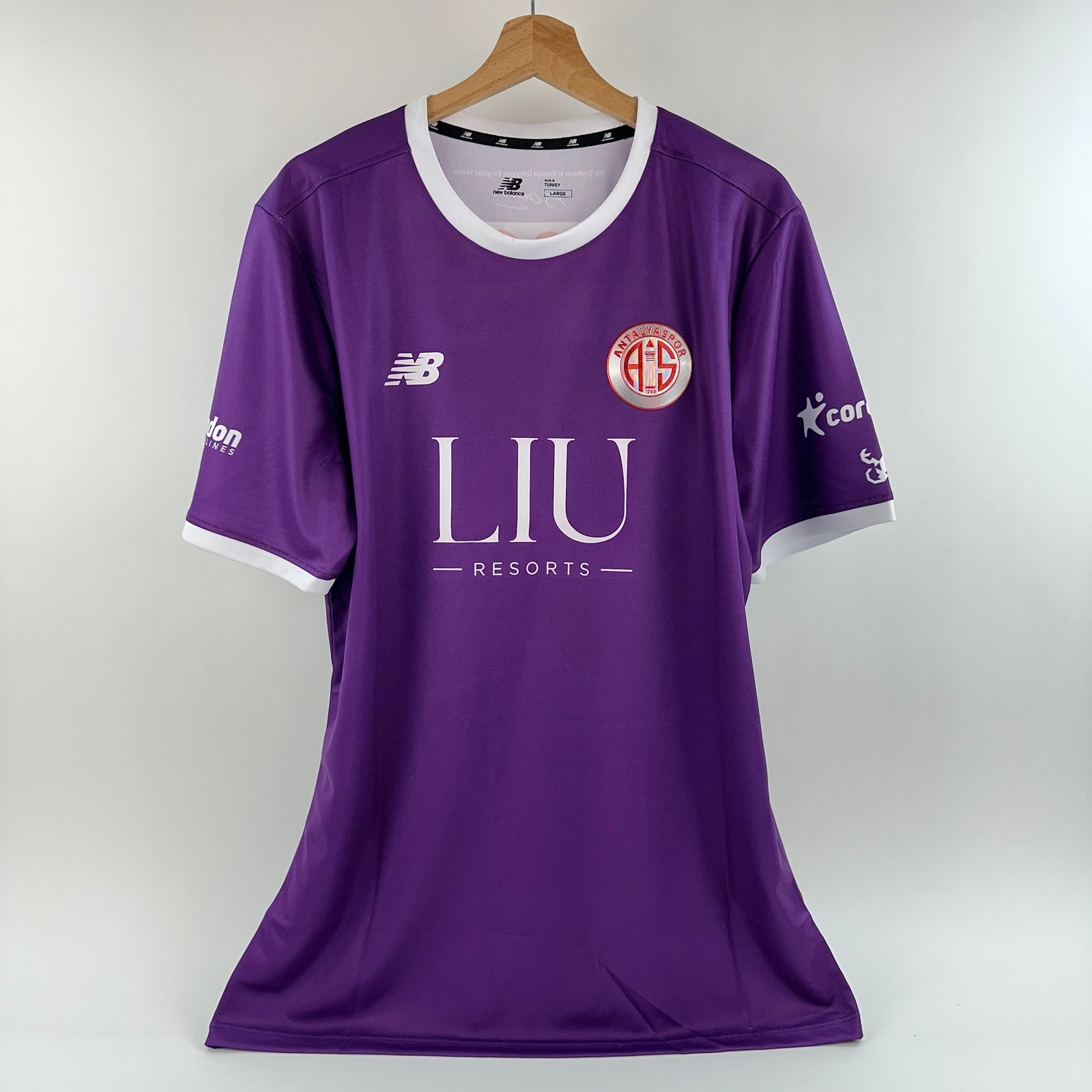 #35 Melih Antalyaspor 2021-22 GK (L)