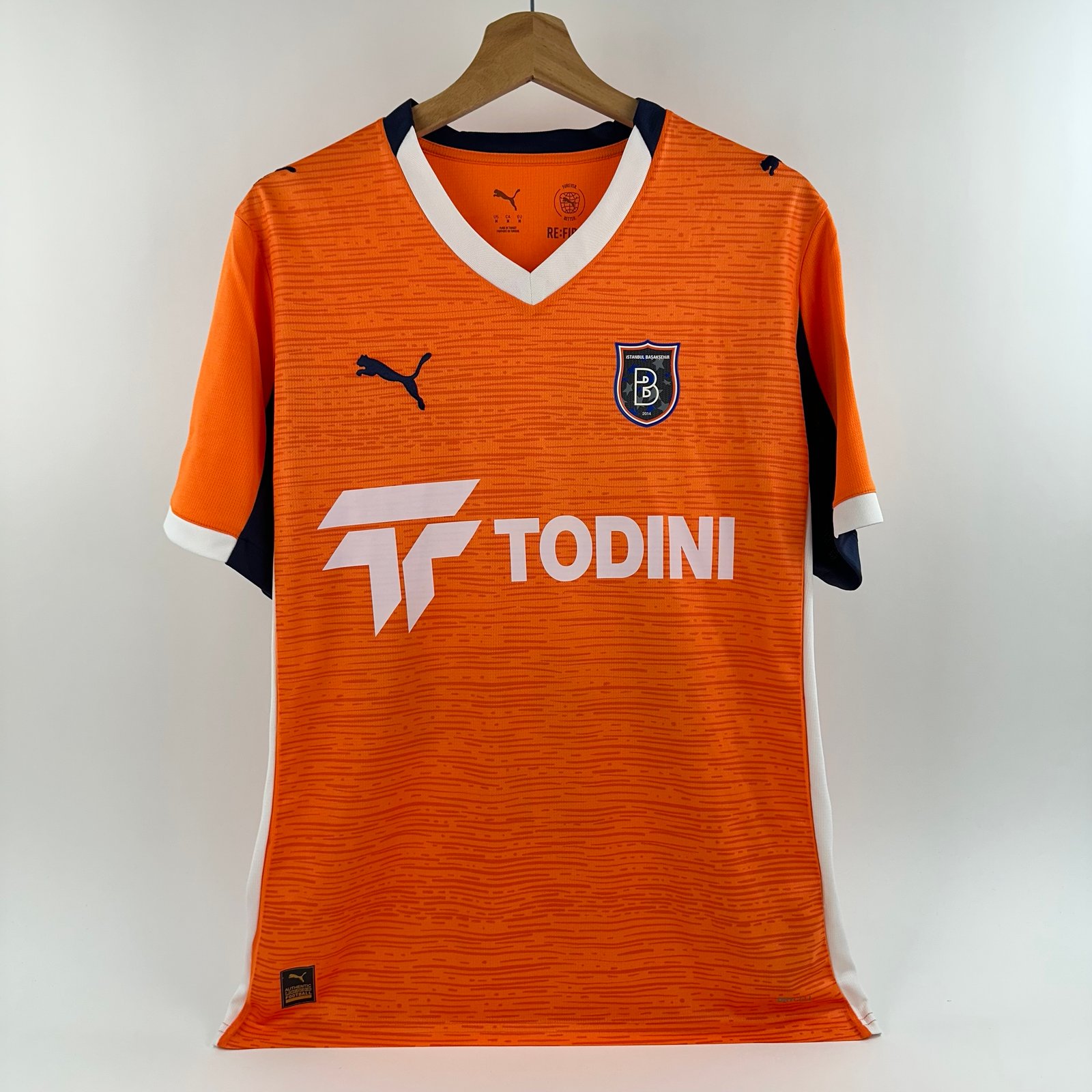 #25 Harit Başakşehir 2025-26 Home (M)