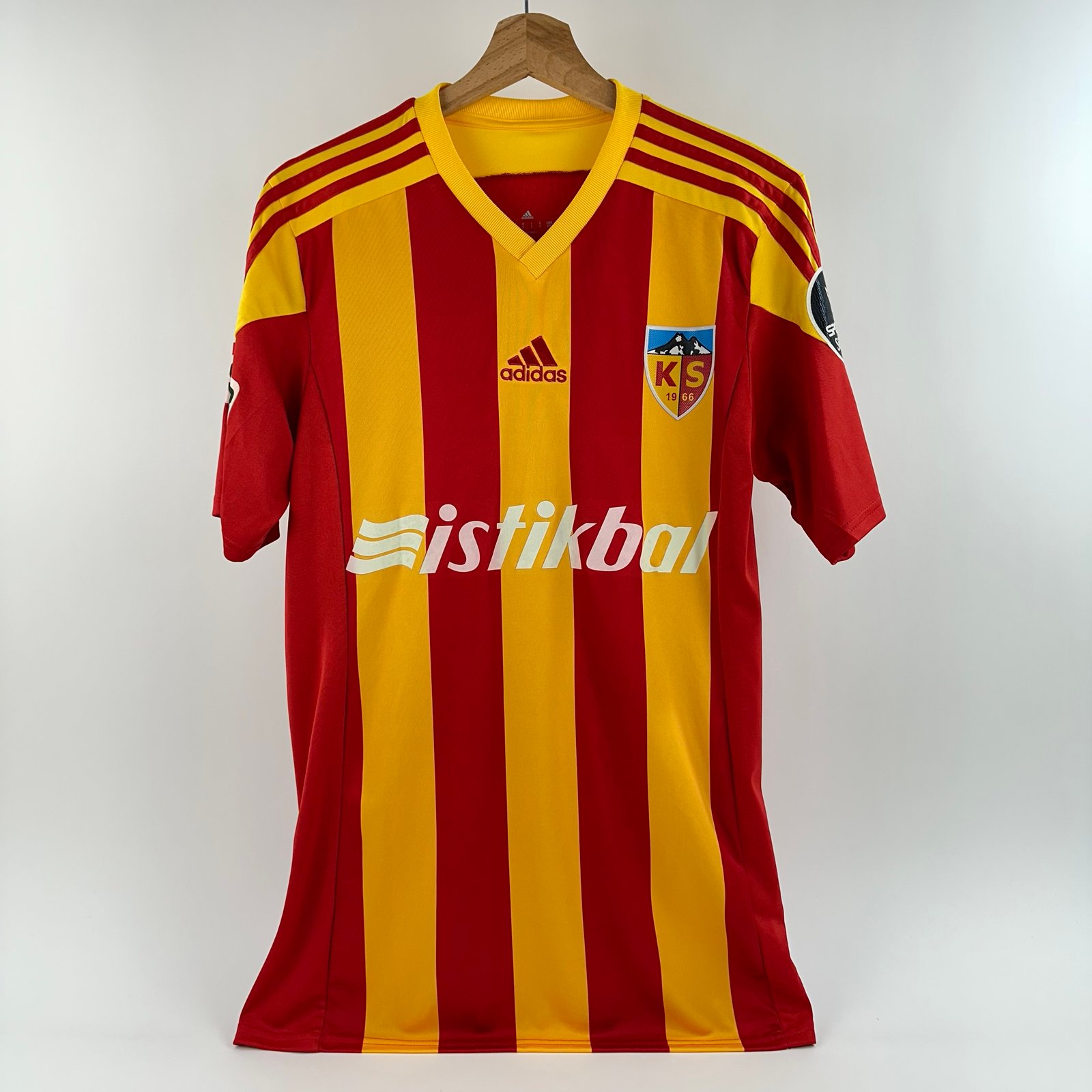 #4 Levent Gülen Kayserispor 2016-17 Home (S)