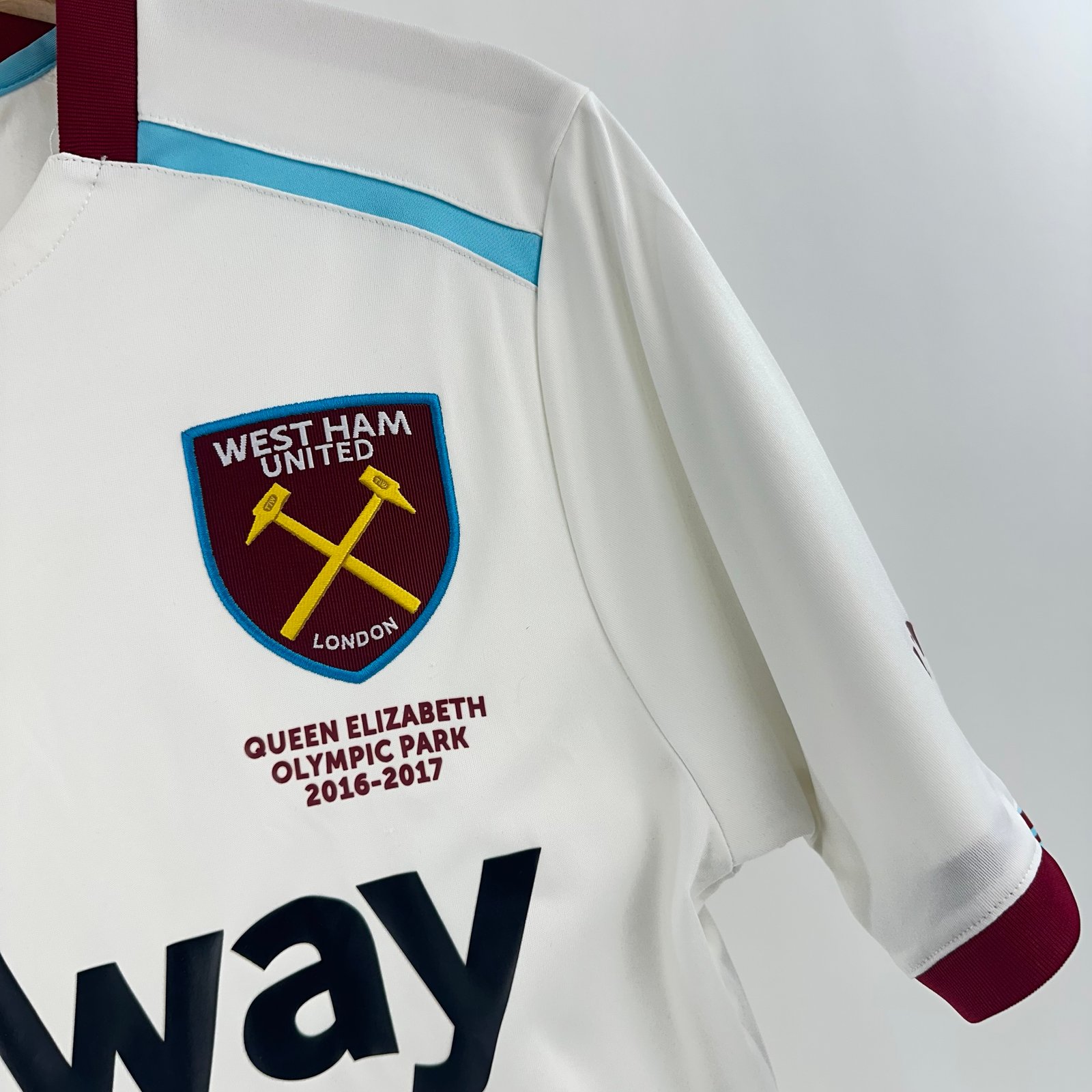 West Ham United 2016-17 Away (S)