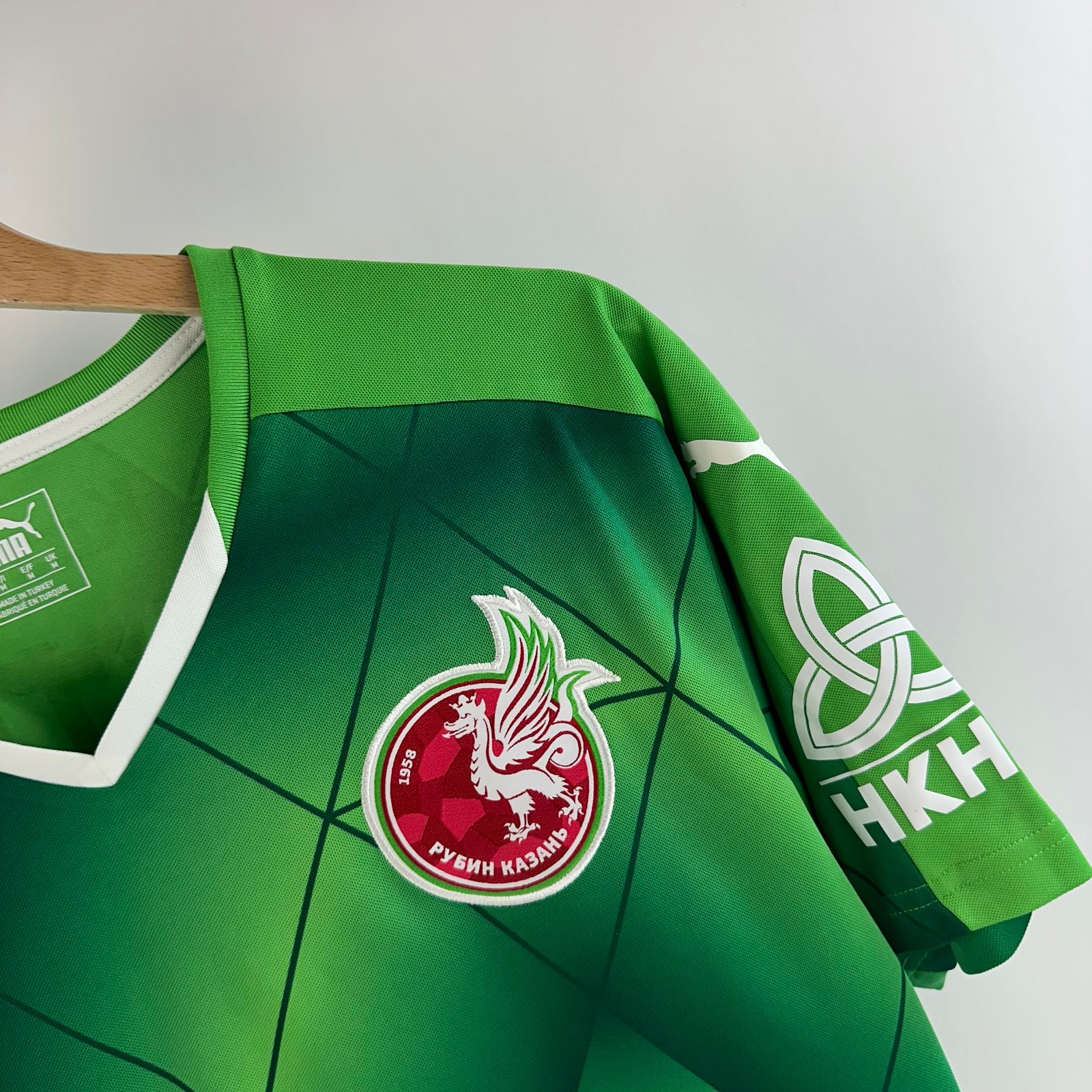 #20 Tsaktash Rubin Kazan 2018-19 Away (M) *İmzalı