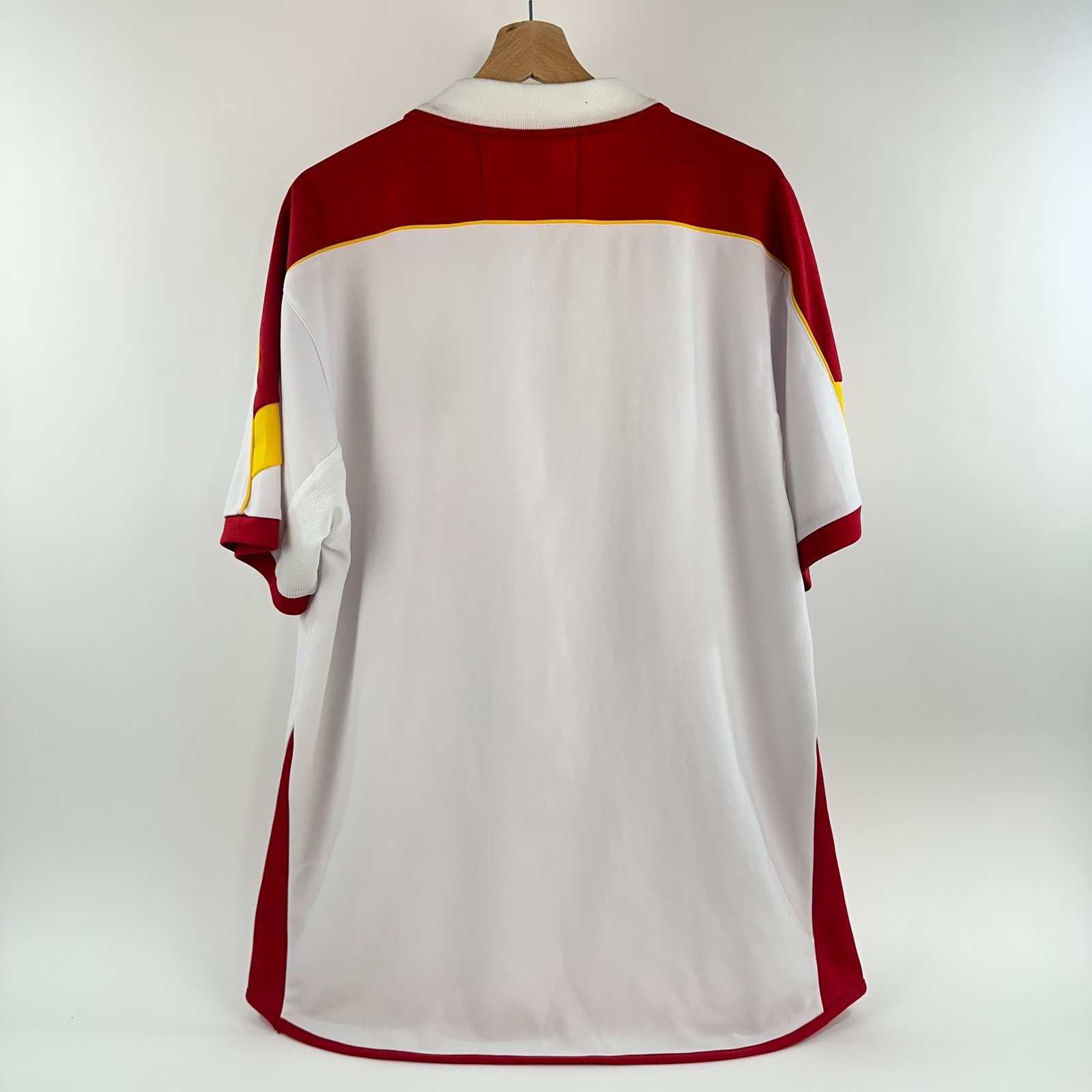 Galatasaray 2003-04 Sample (L)