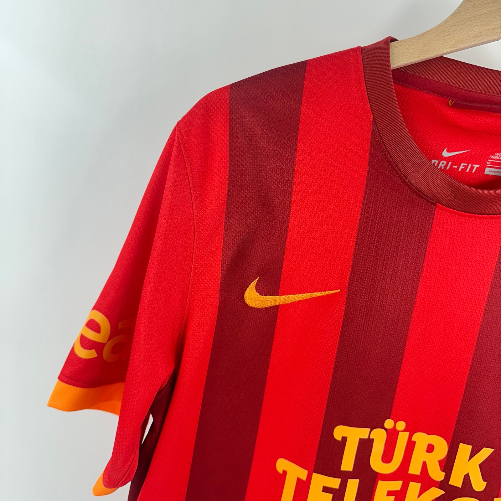 Galatasaray 2013-14 Third (M)