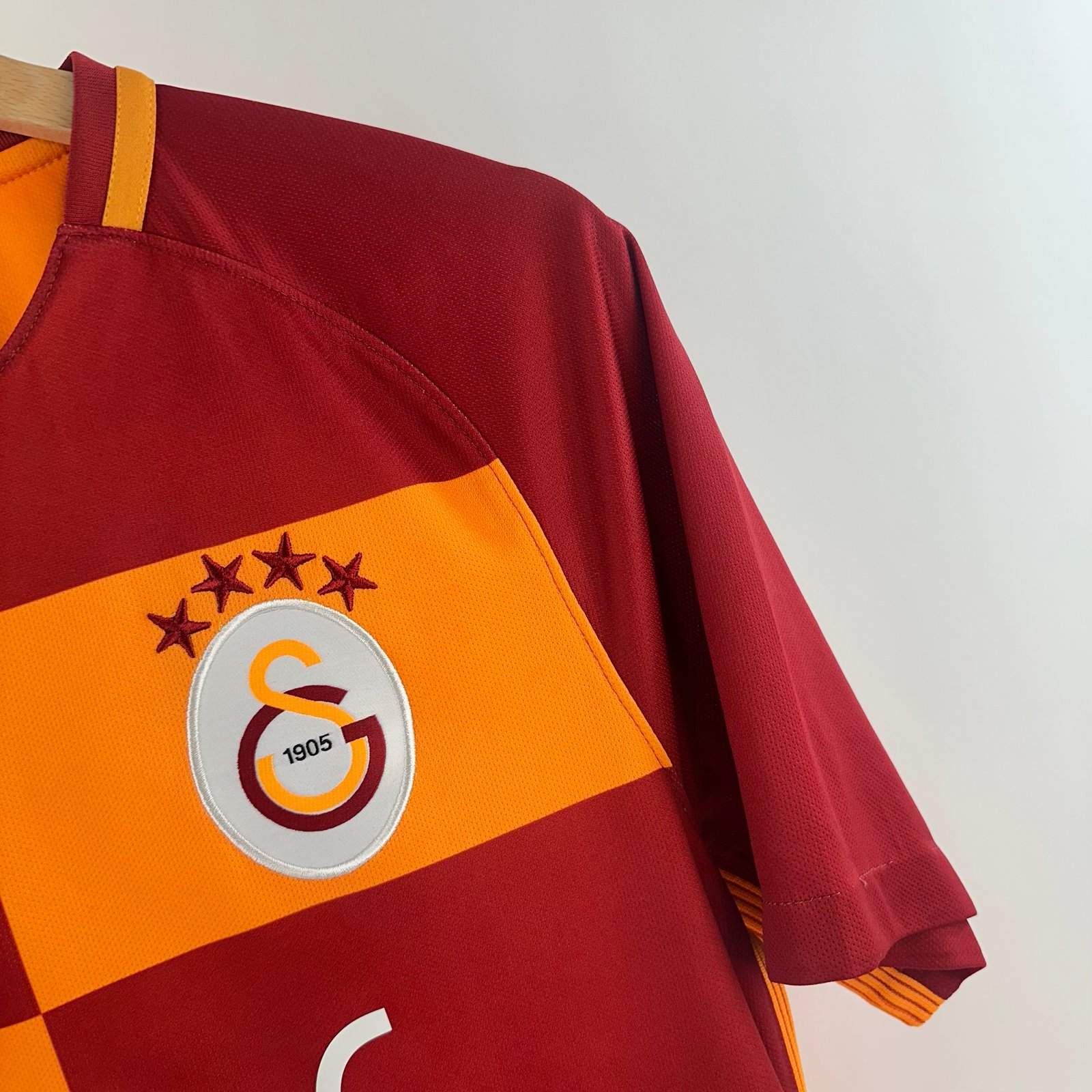 Galatasaray 2017-18 Home (S)