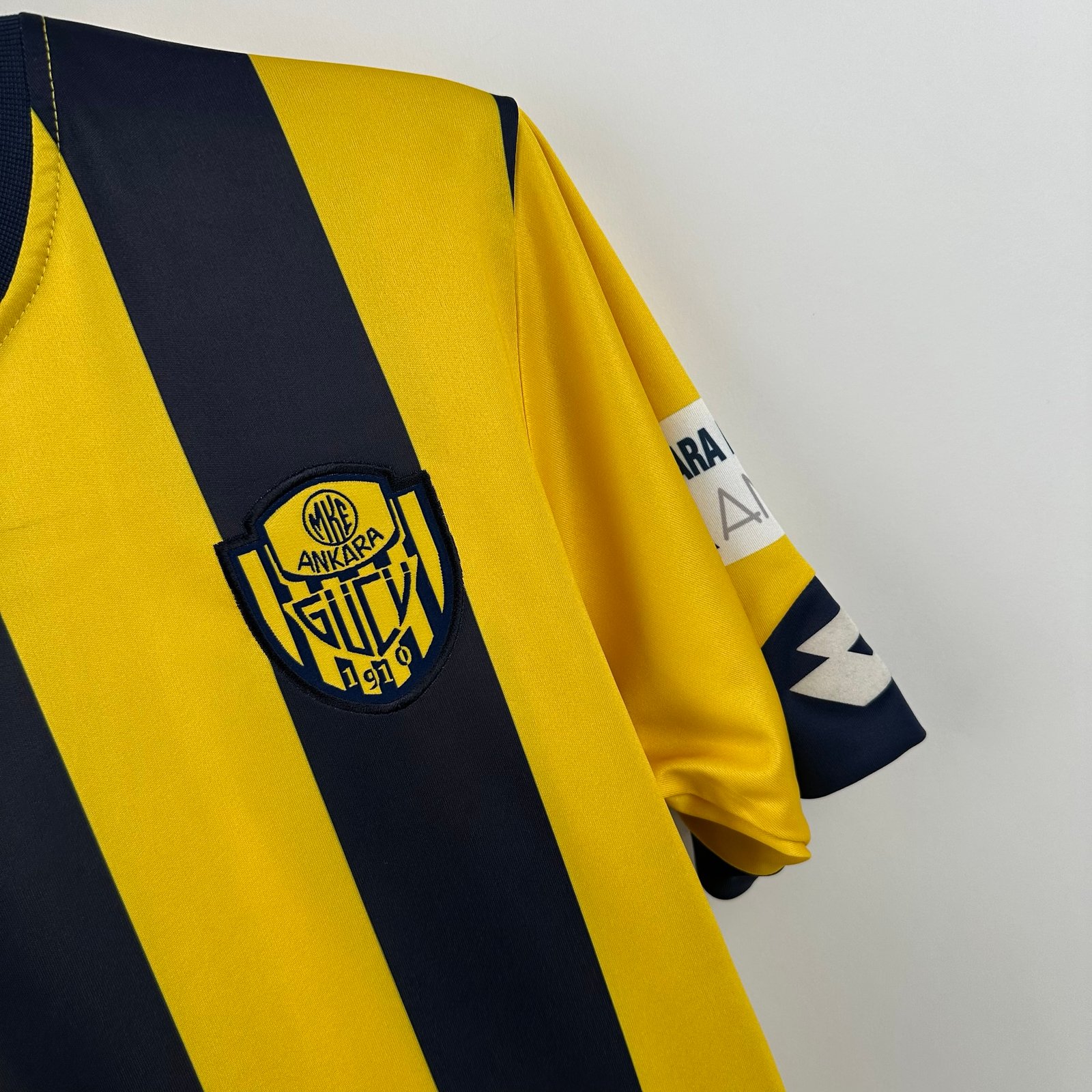 #23 İlhan Parlak Ankaragücü 2017-18 Home (M)