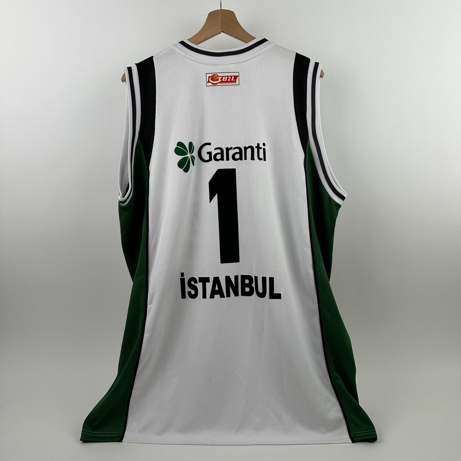 #1 Darüşşafaka 2010-11 Home (L) *Takım İmzalı