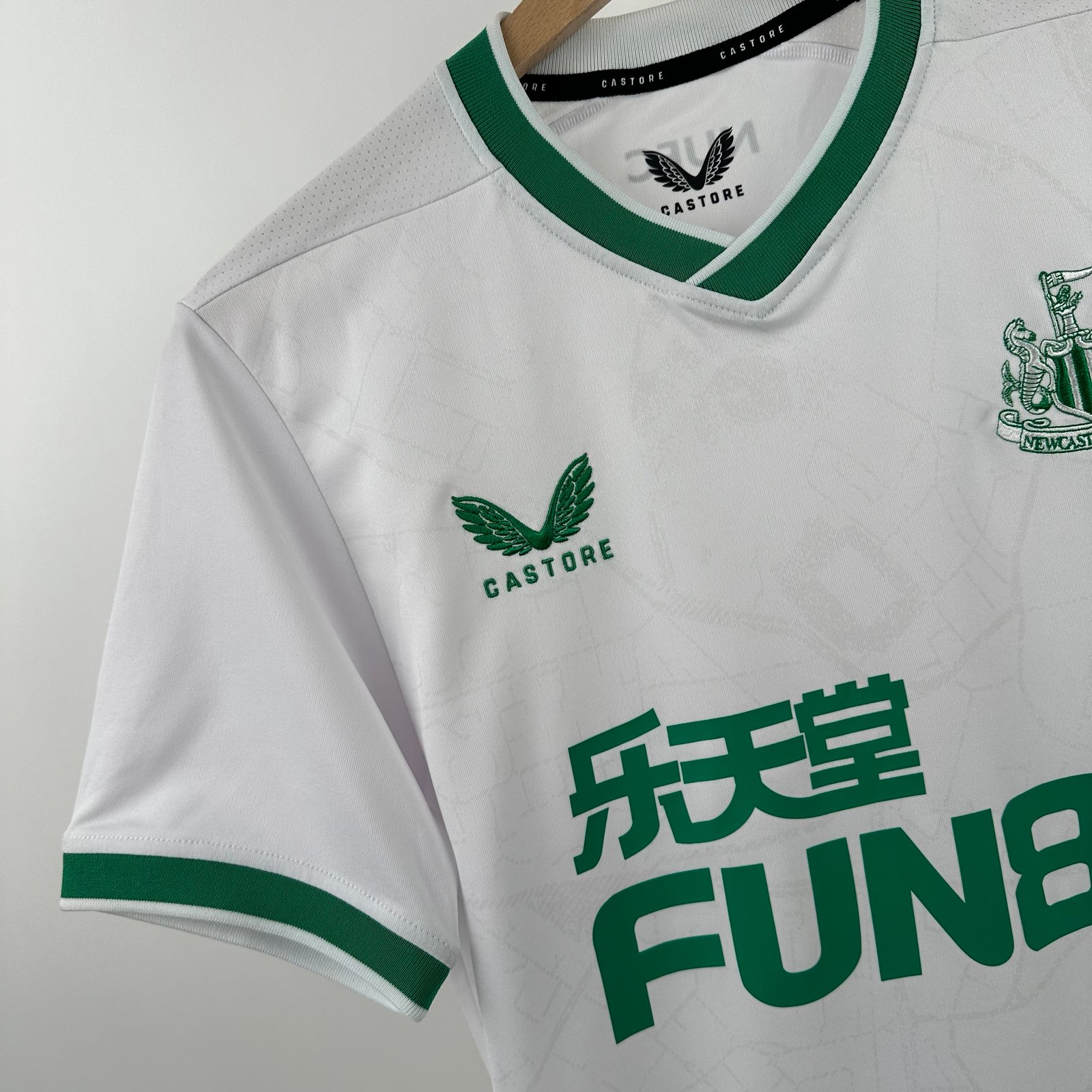 Newcastle United 2022-23 Third (S)