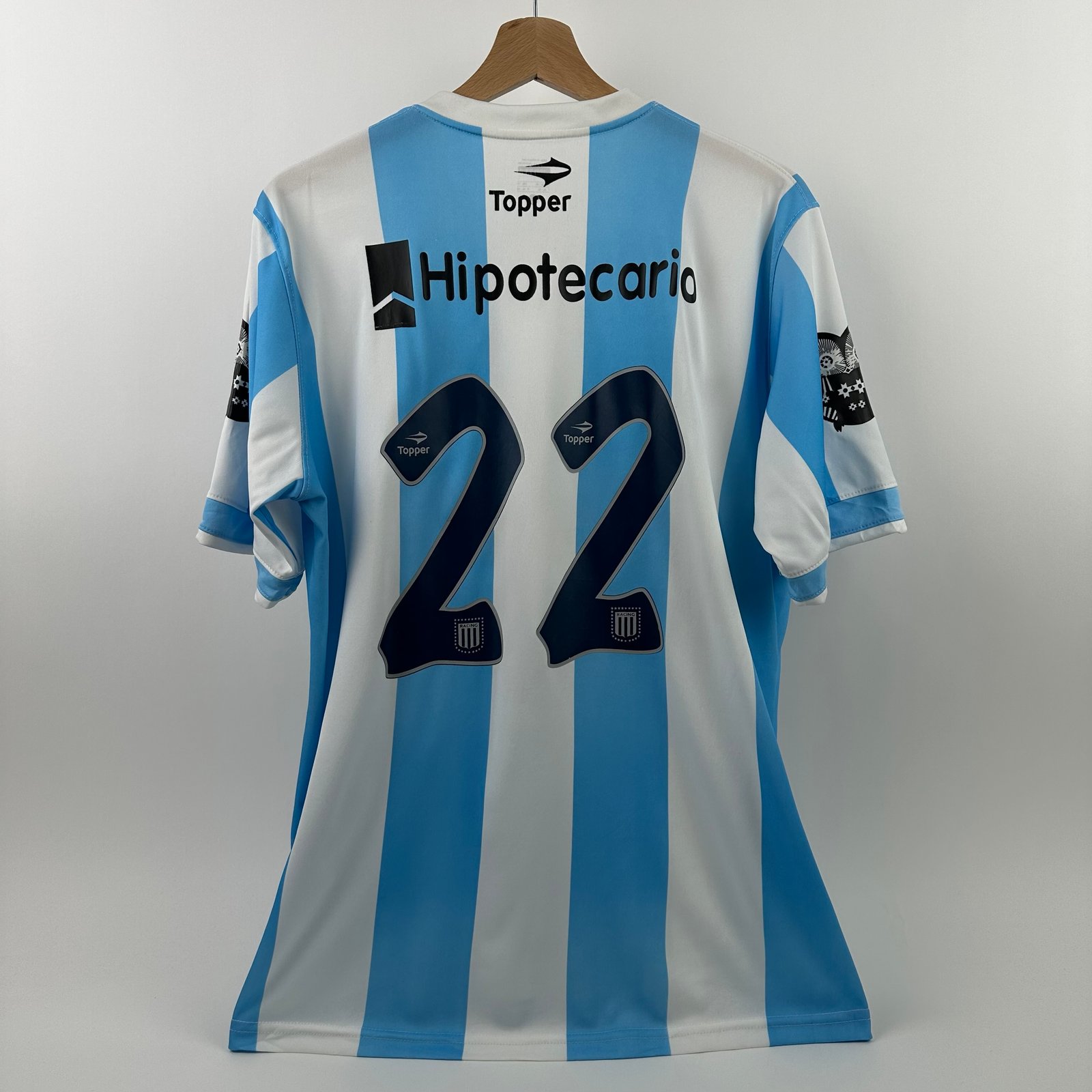 #22 Racing Club de Avellaneda 2015-16 Home (L)