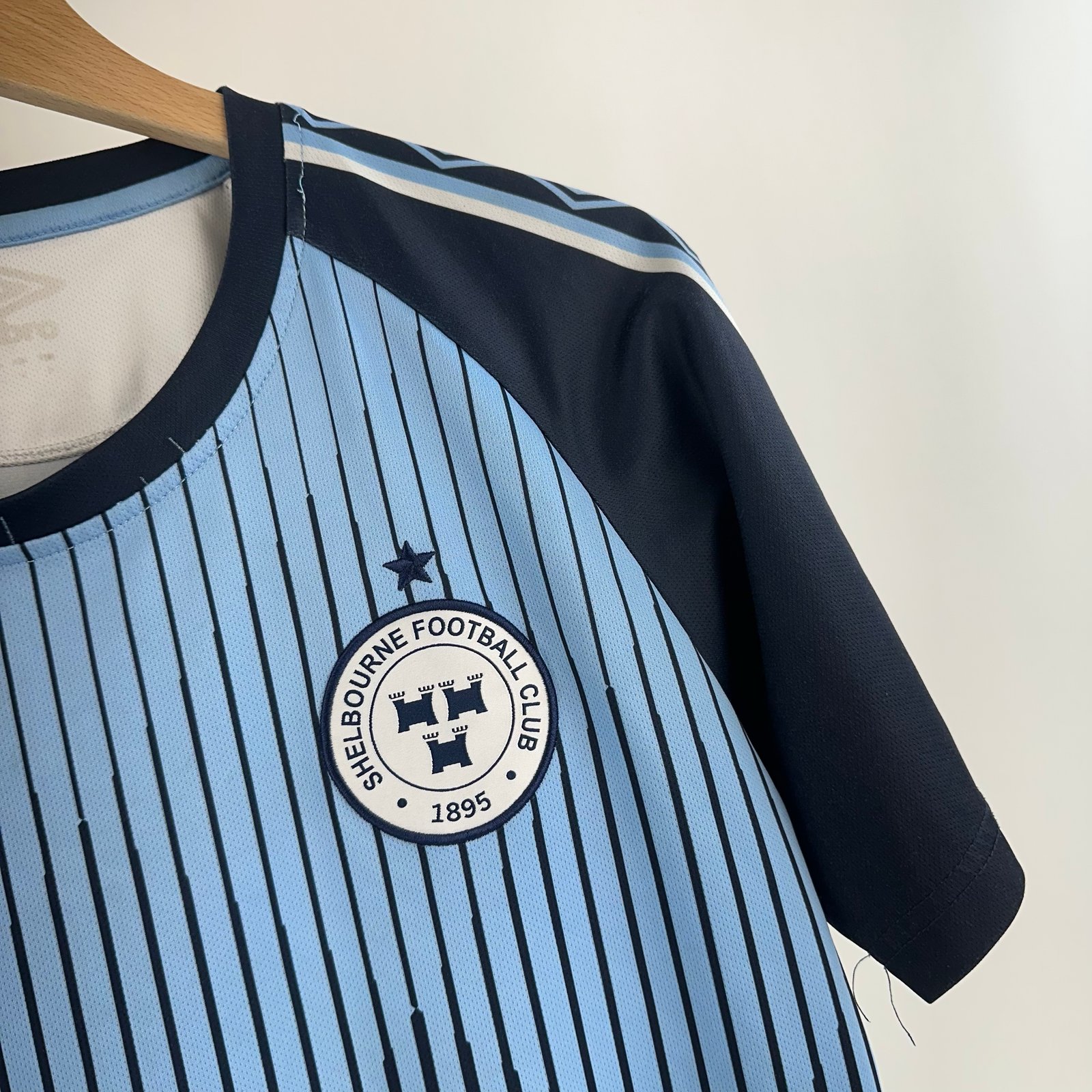 Shelbourne 2021-22 T-Shirt (M)
