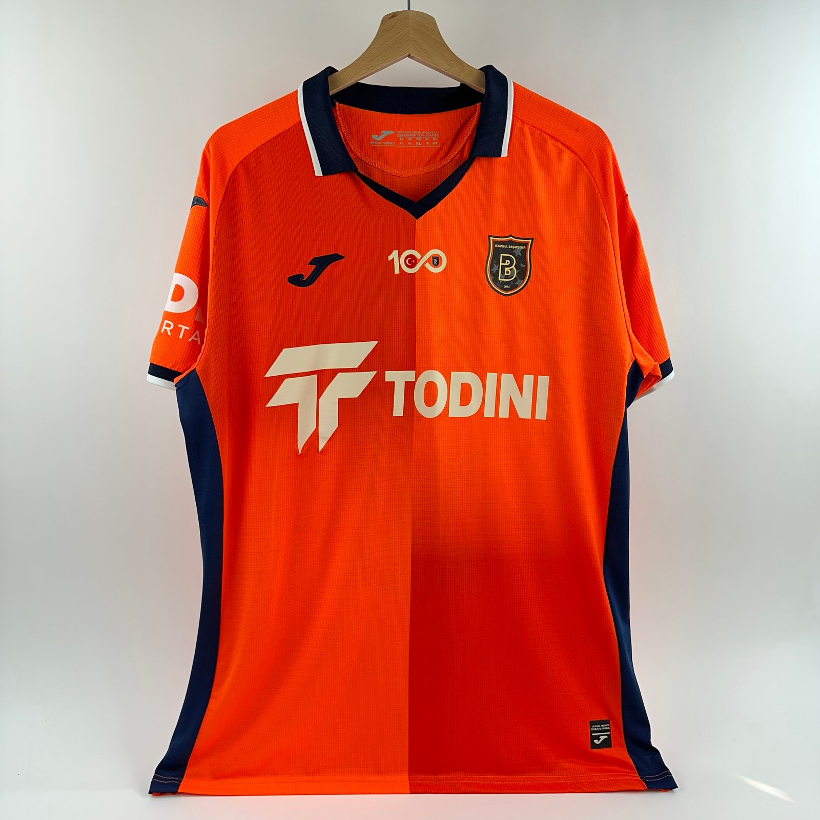 #9 Piatek Başakşehir 2023-24 Home (XL)