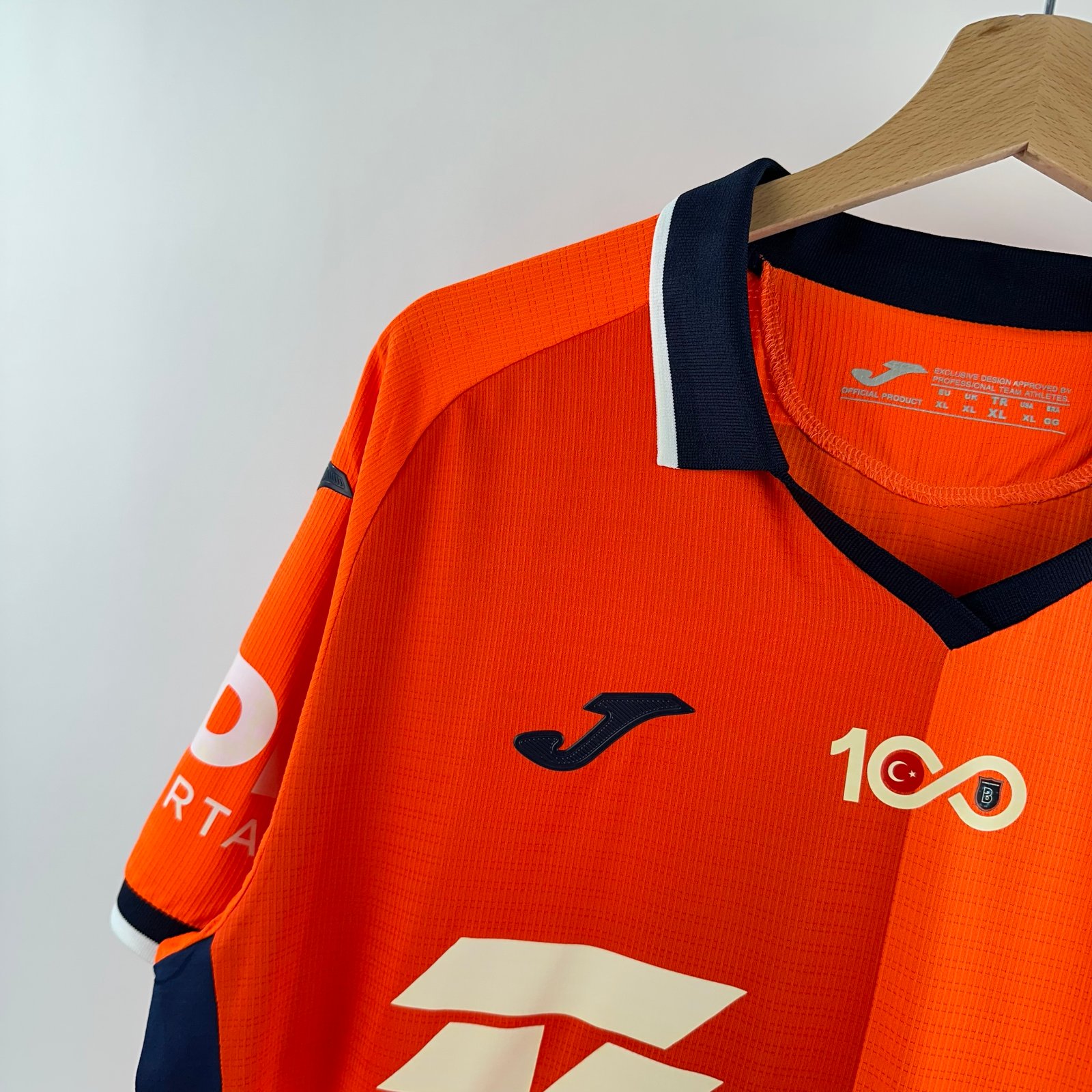 #9 Piatek Başakşehir 2023-24 Home (XL)