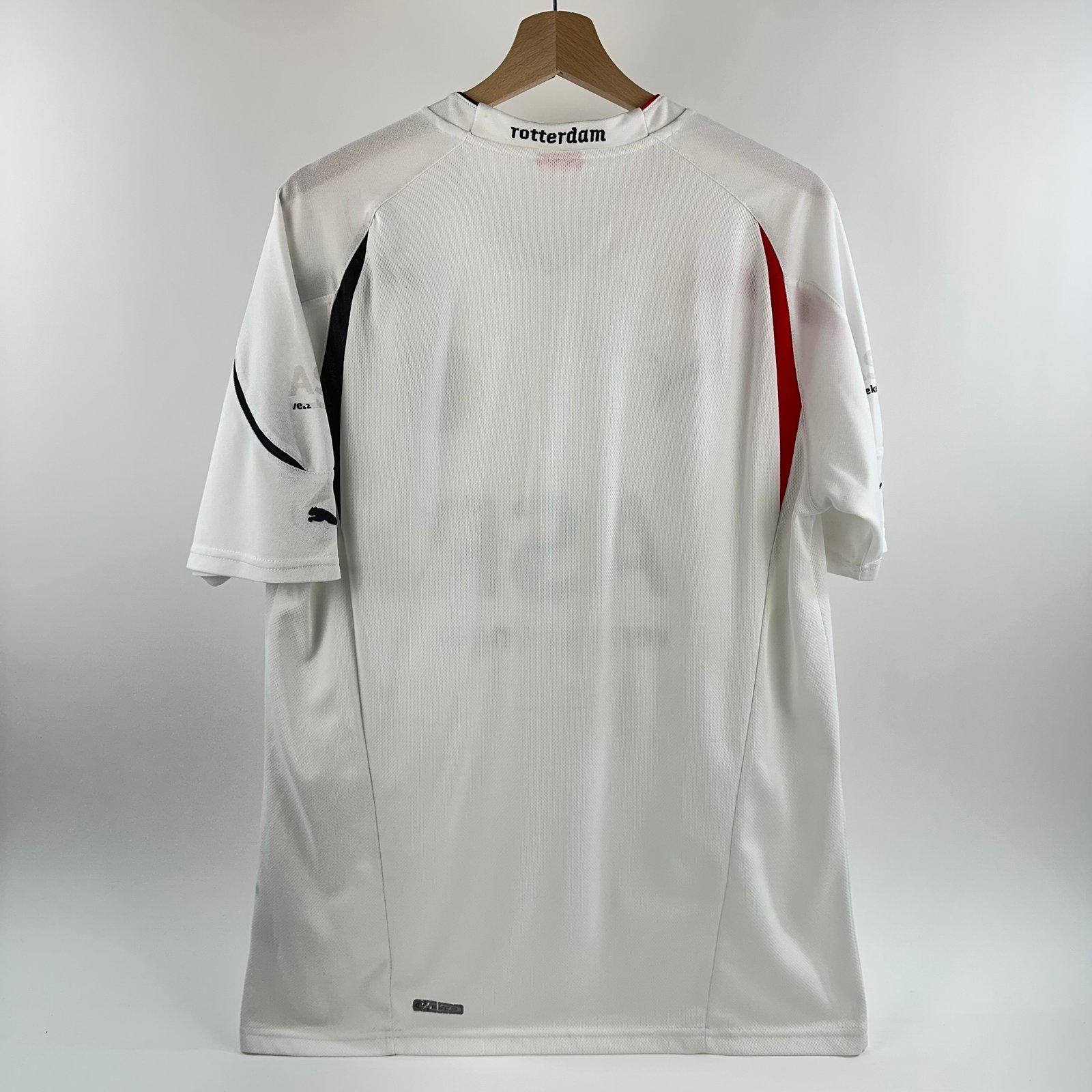 Feyenoord 2010-11 Away (L)