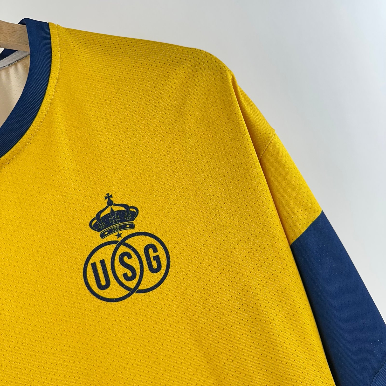 Royale Union Saint-Gilloise 2022-23 Home (L)