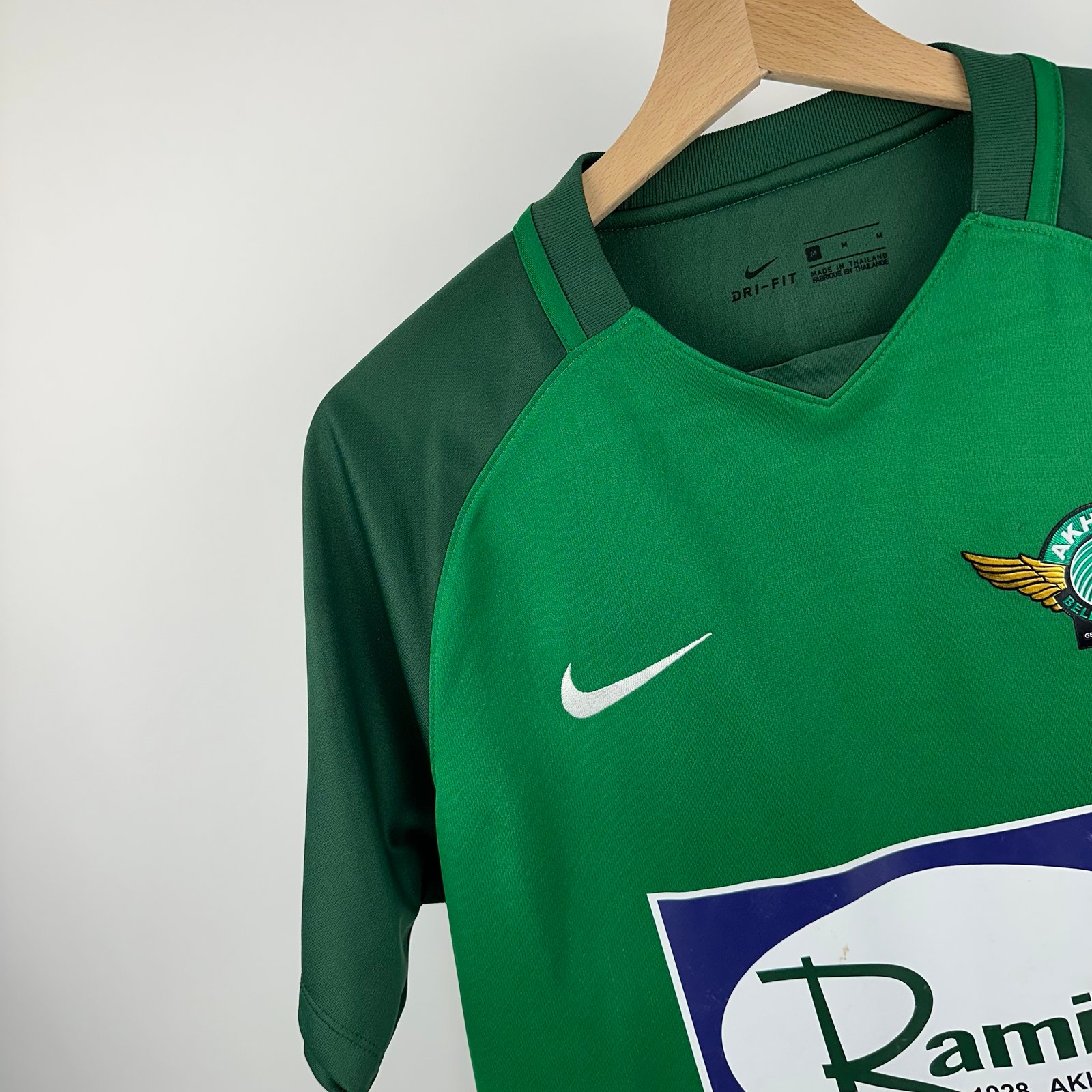 #44 M. Emnes Akhisar Belediyespor 2017-18 Third (M)