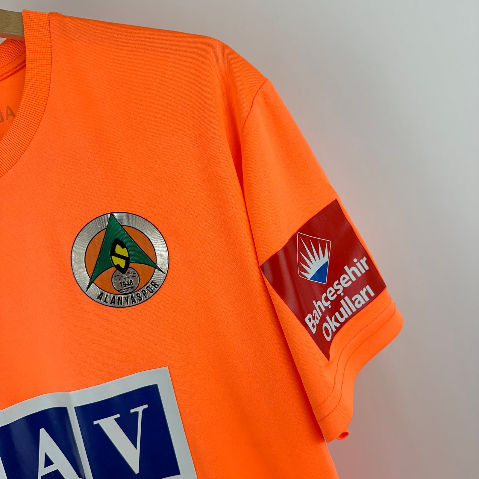 #67 Alpay Alanyaspor 2017-18 Home (L)