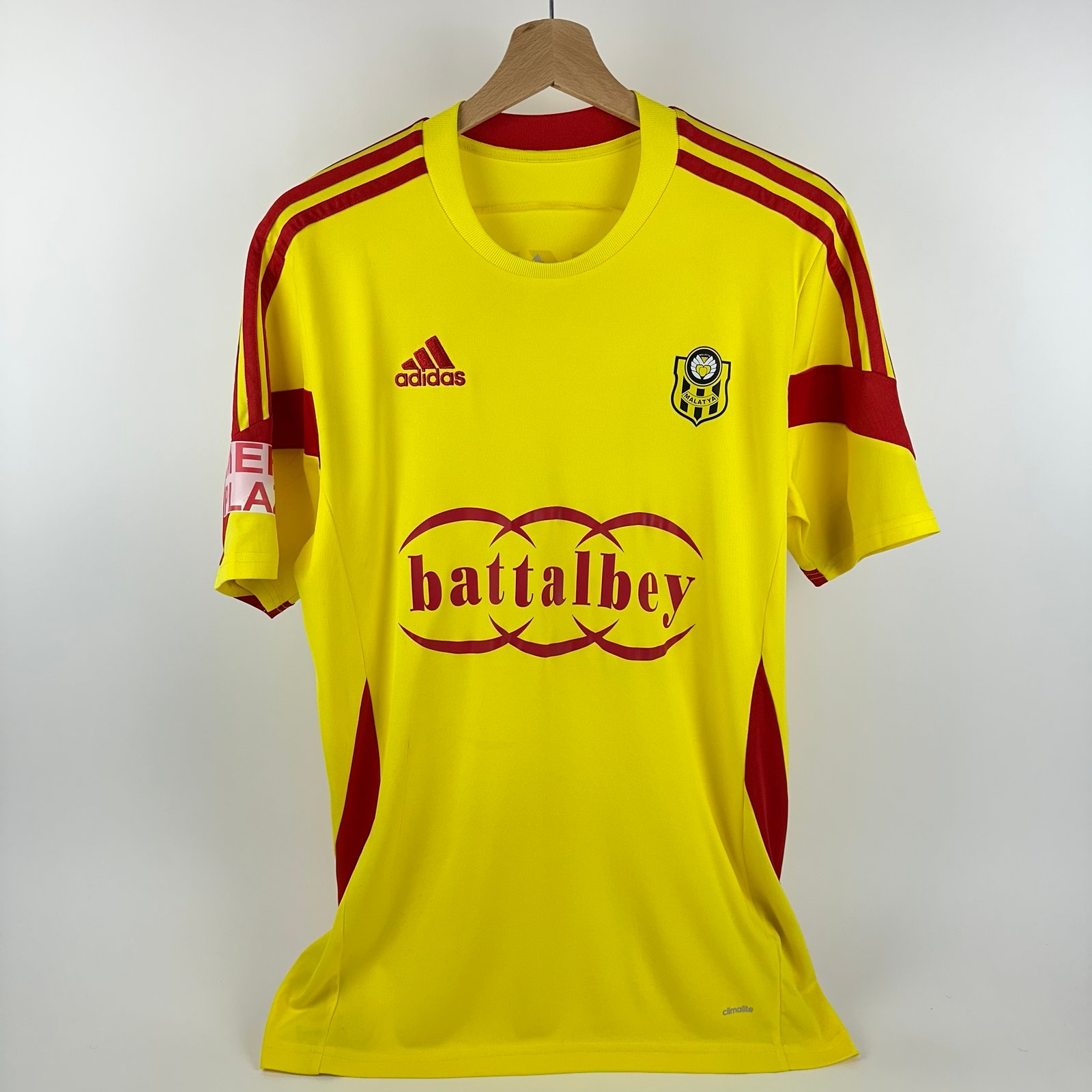 #61 Buğra Yeni Malatyaspor 2016-17 Away (S)