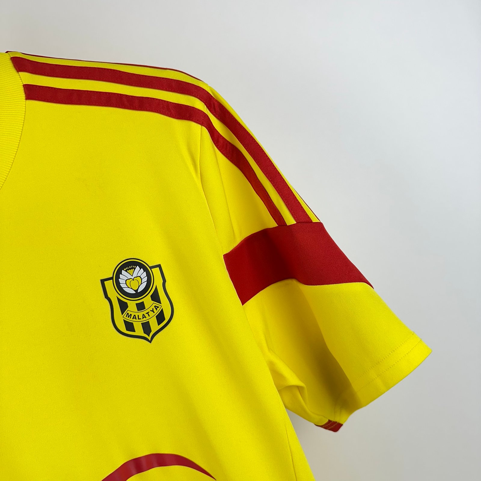 #61 Buğra Yeni Malatyaspor 2016-17 Away (S)