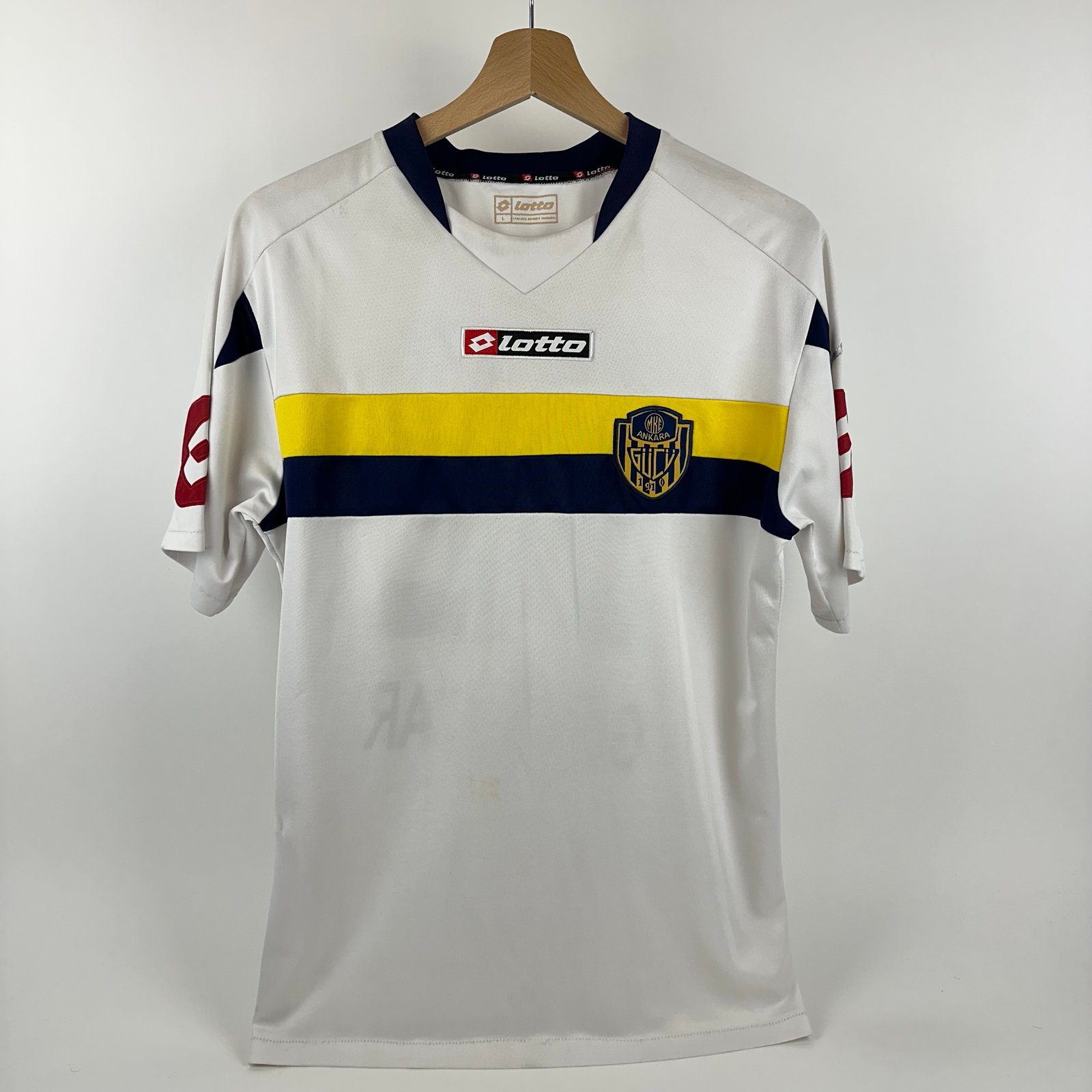 #72 Gönül Açar Ankaragücü 2013-14 Third (L)