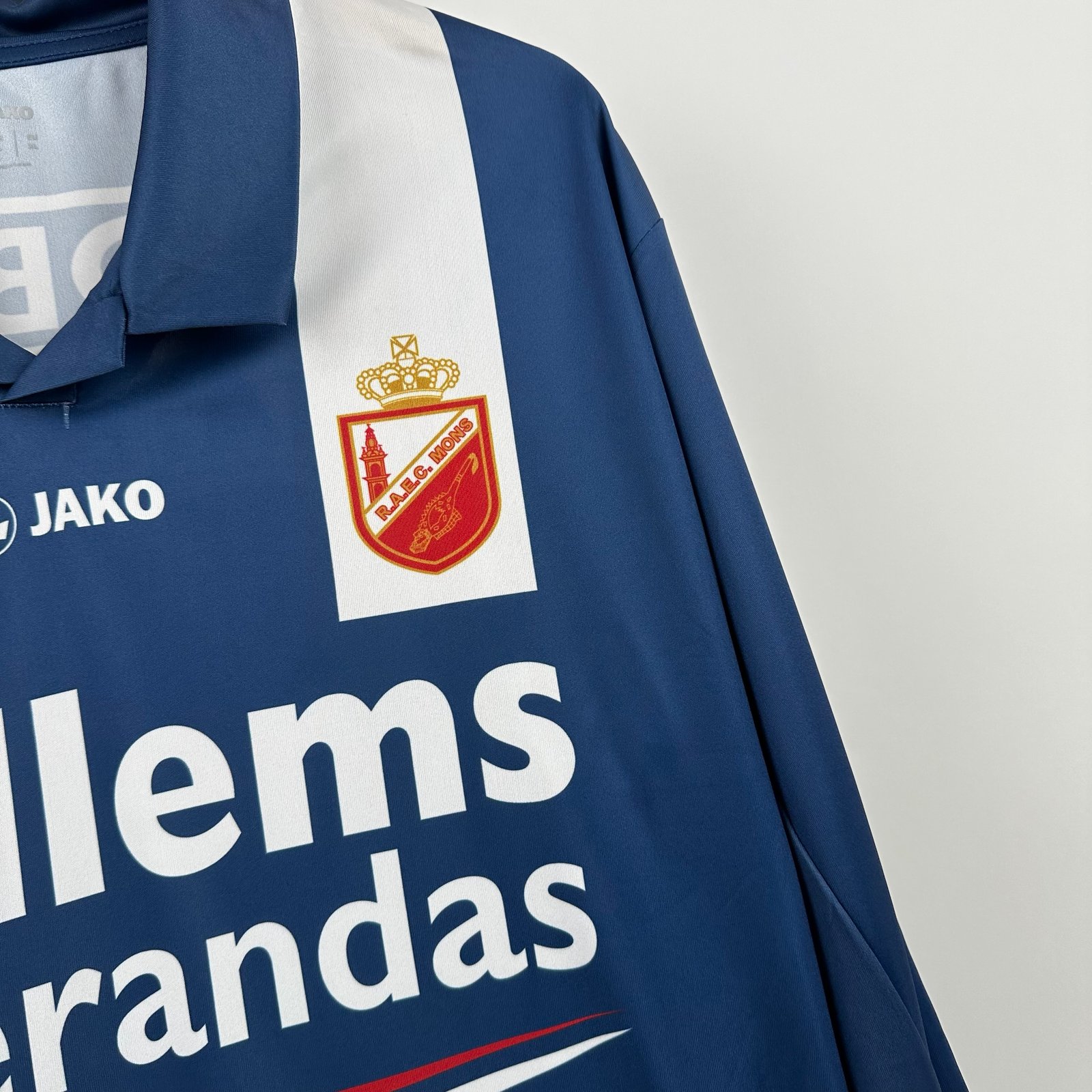 RAEC Mons 2012-13 Away (L)