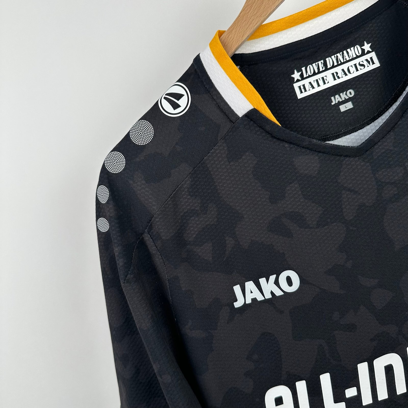 Dynamo Dresden 2024-25 Away (L)