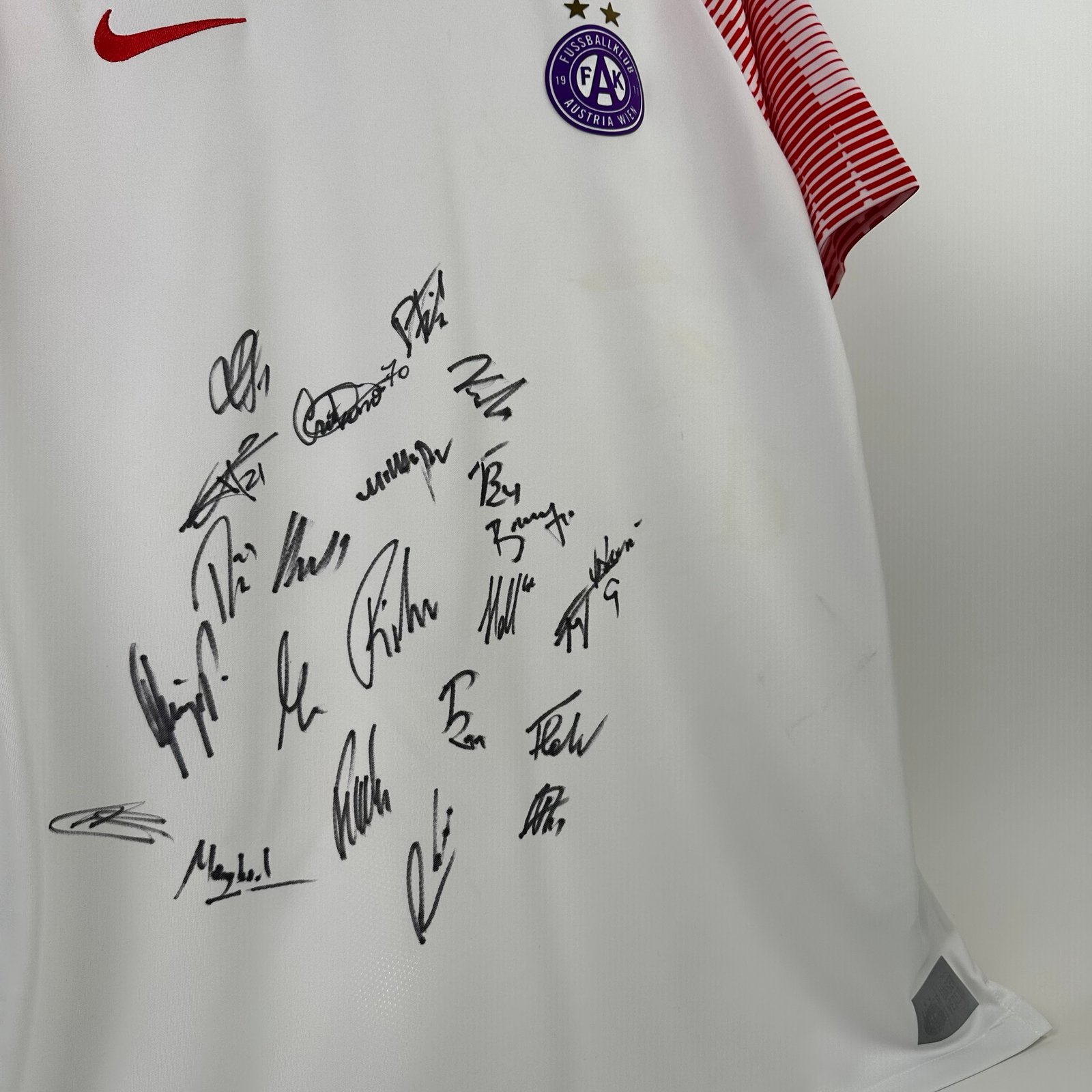 Austria Wien 2023-24 Away (XL) *Takım İmzalı