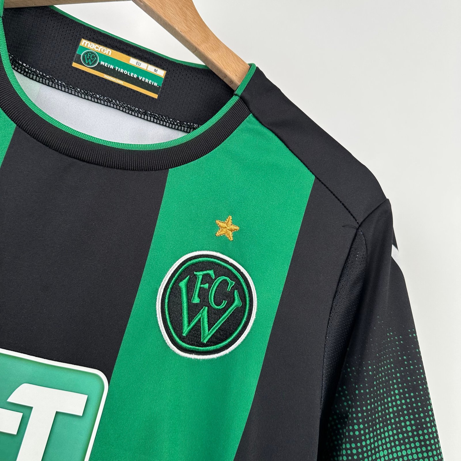 Inssbruck 2018-19 Home (M)