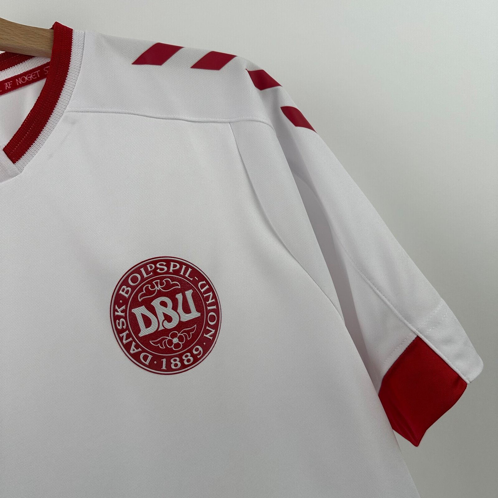 Danimarka Women 2016-17 Away (L)