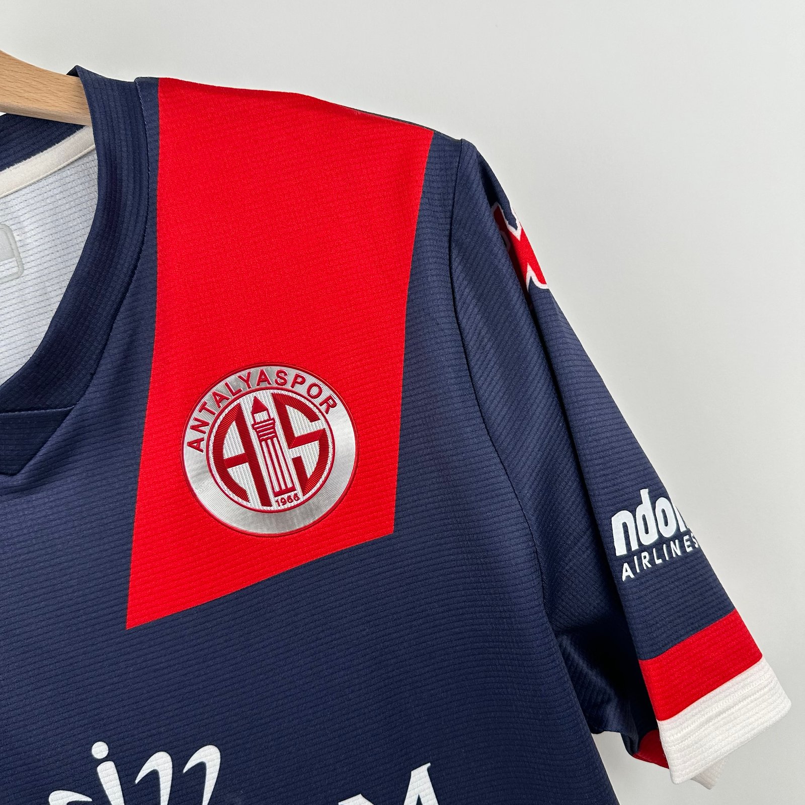 #8 Nuri Şahin Antalyaspor 2020-21 Fourth (L)